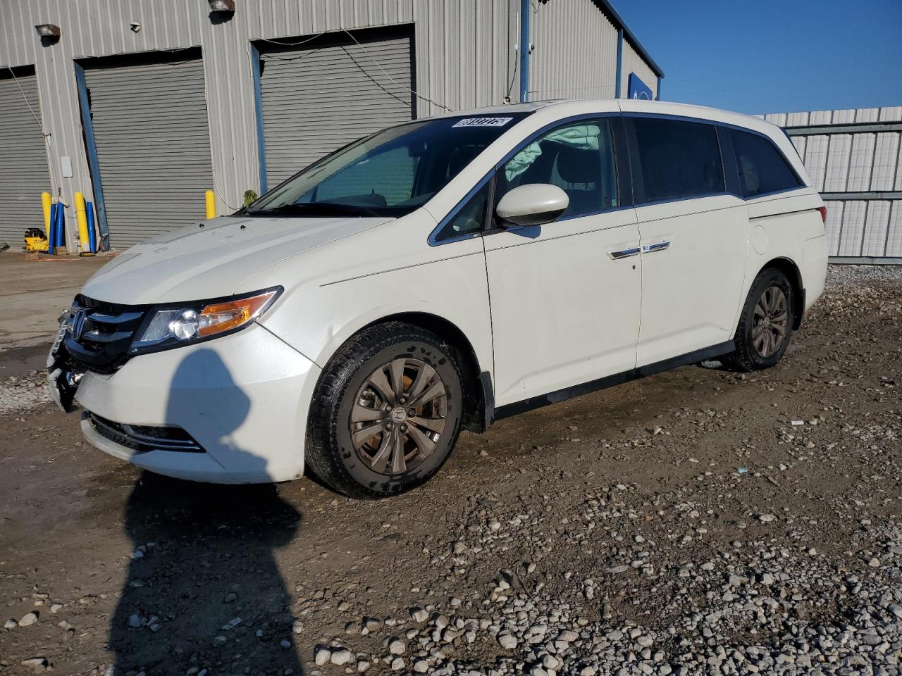 2015 Honda Odyssey - Image 1