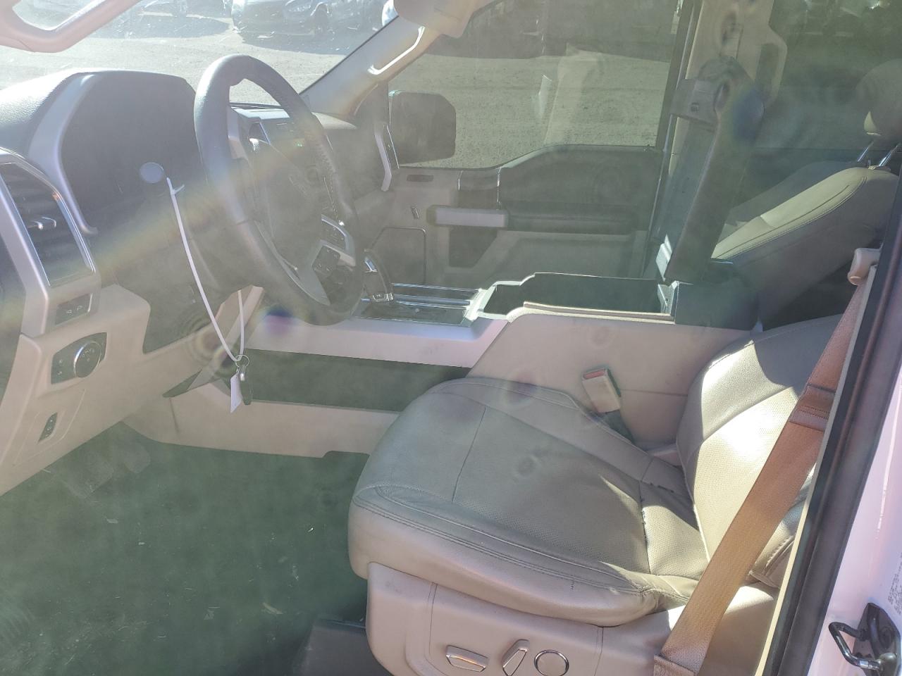 2017 Ford F-150 - Image 7