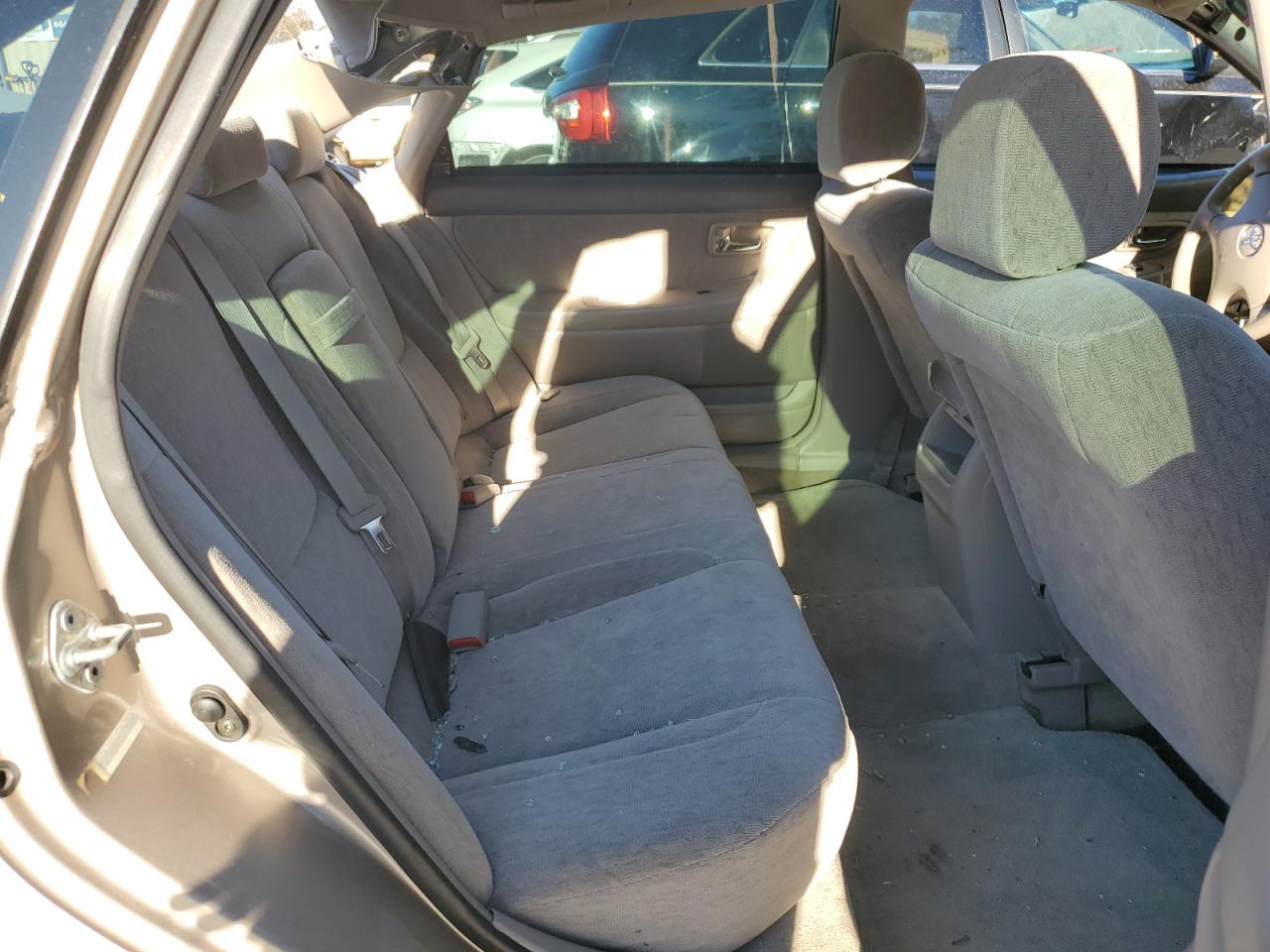 2003 Toyota Avalon - Image 10