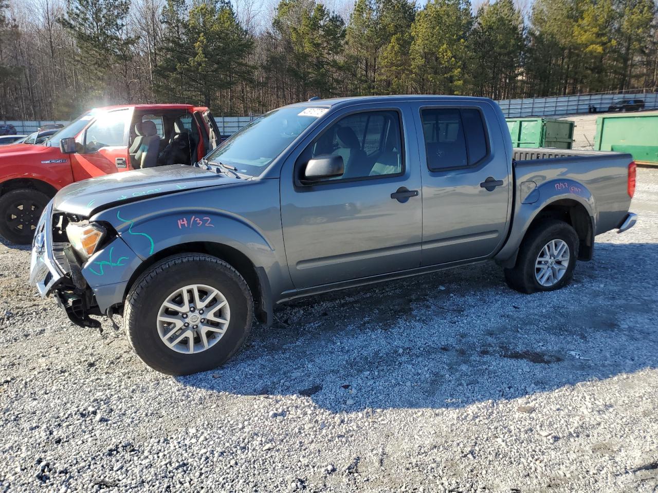 2017 Nissan Navara (Frontier) - Image 1