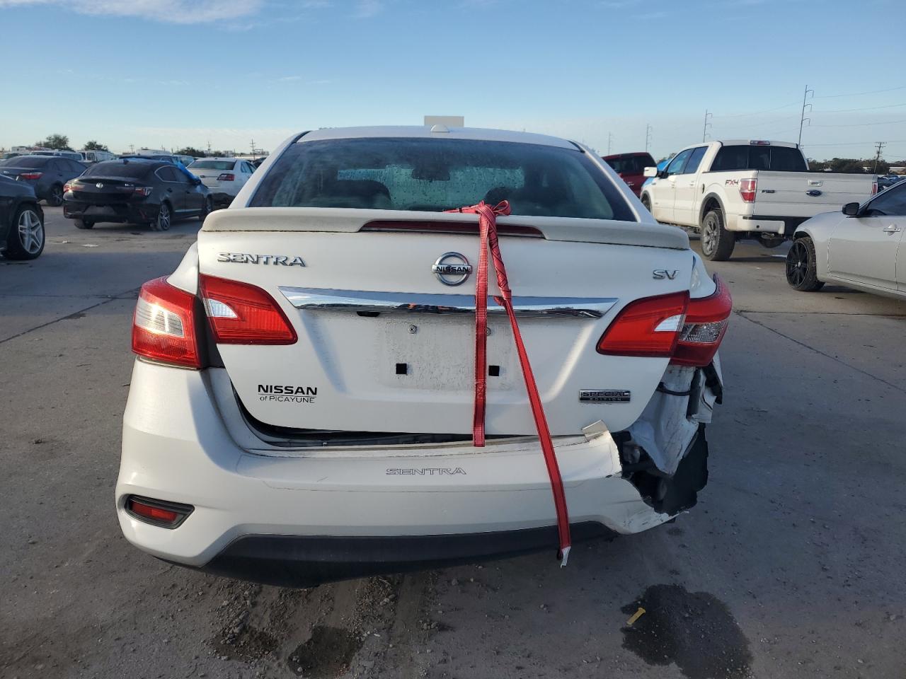 2019 Nissan Sentra - Image 6