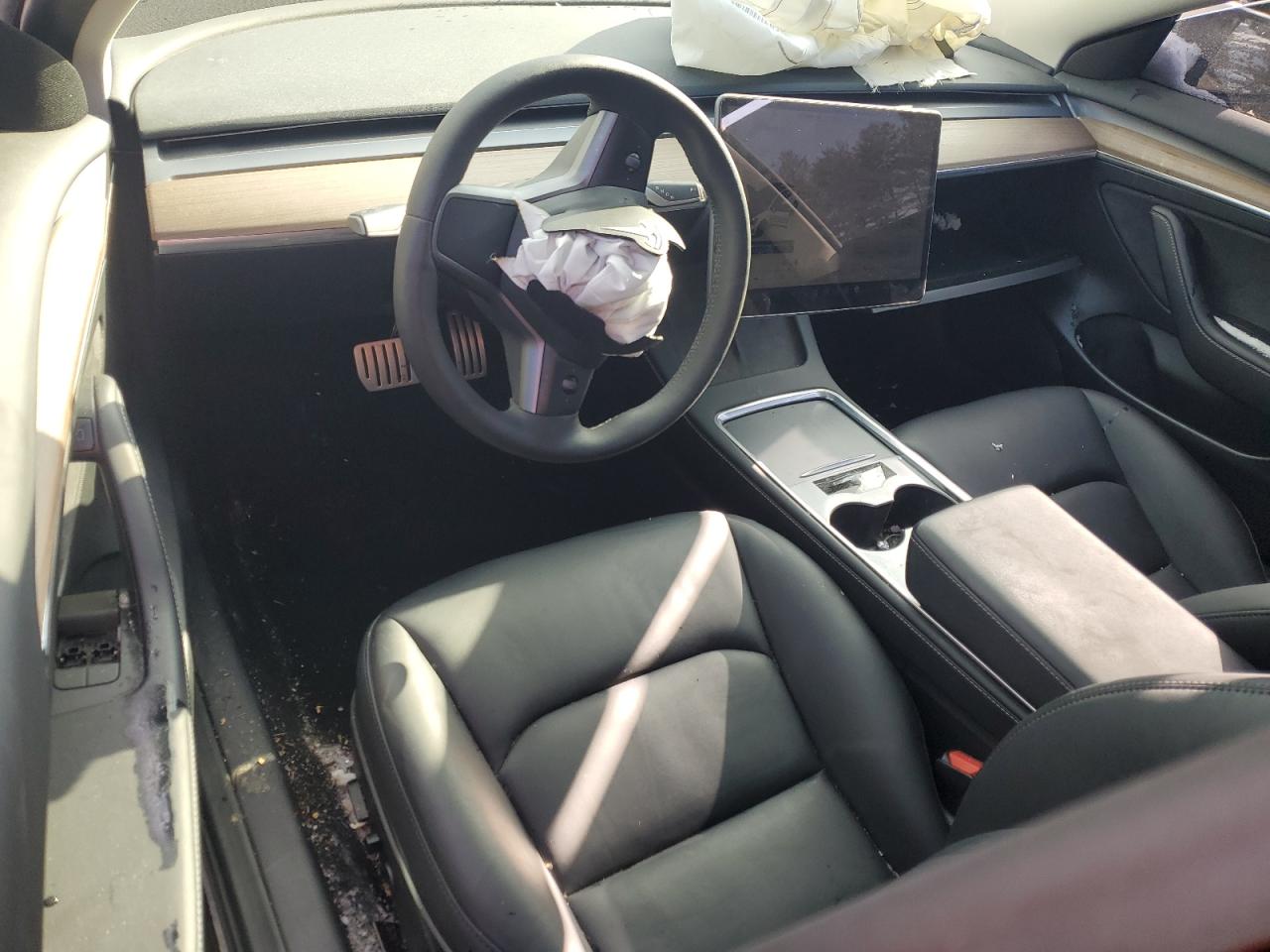 Фото: 5YJ3E1EC8PF502757 - 8