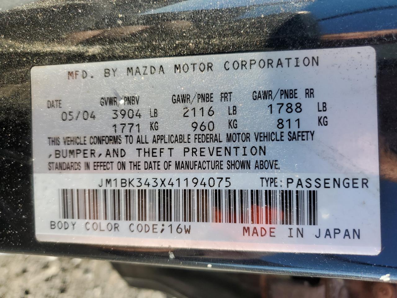 2004 Mazda 3 - Image 14