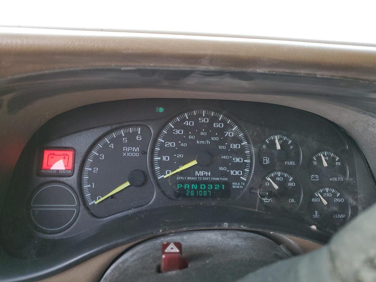 2000 Chevrolet Tahoe - Image 9