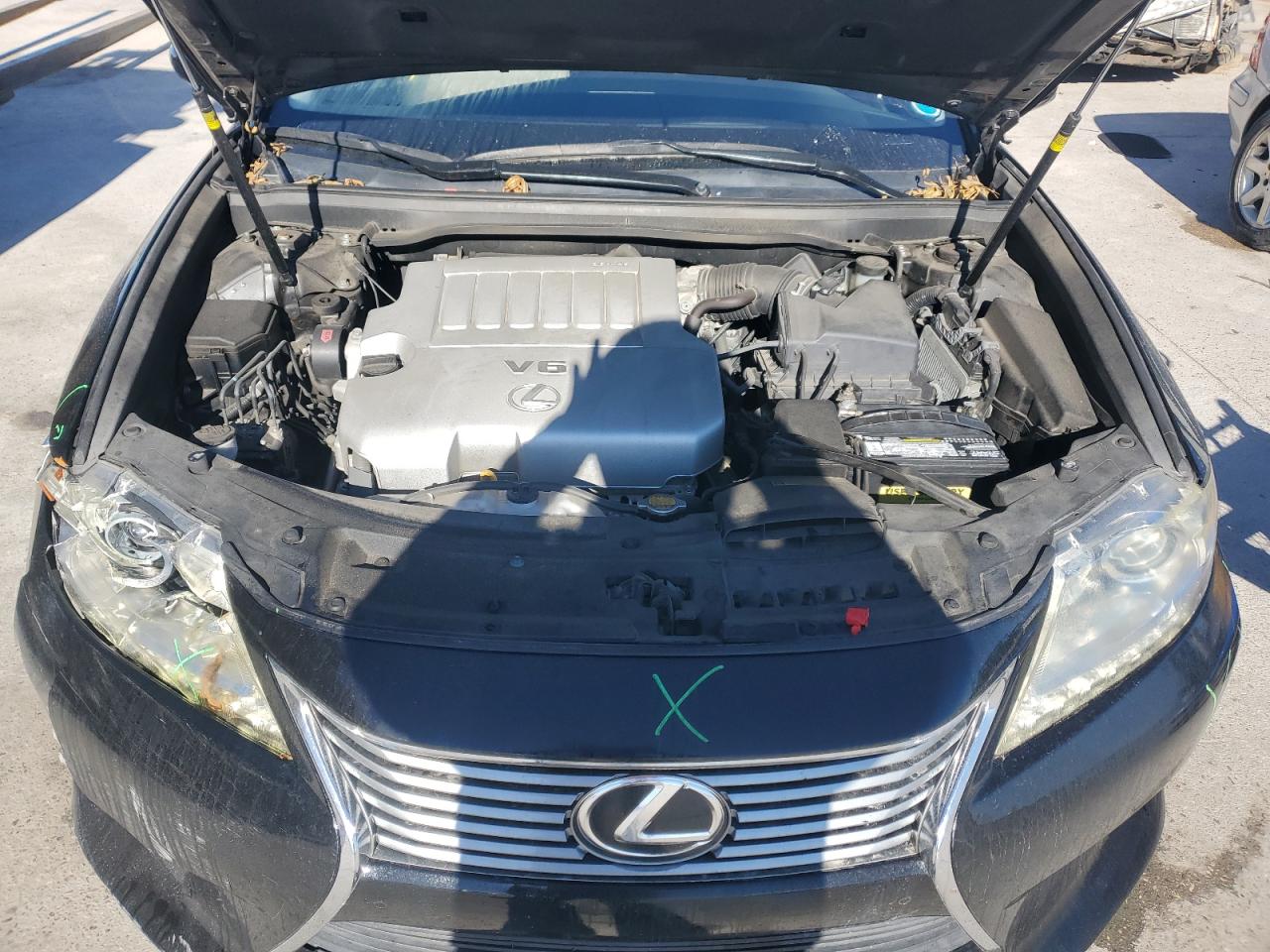 2014 Lexus ES - Image 11