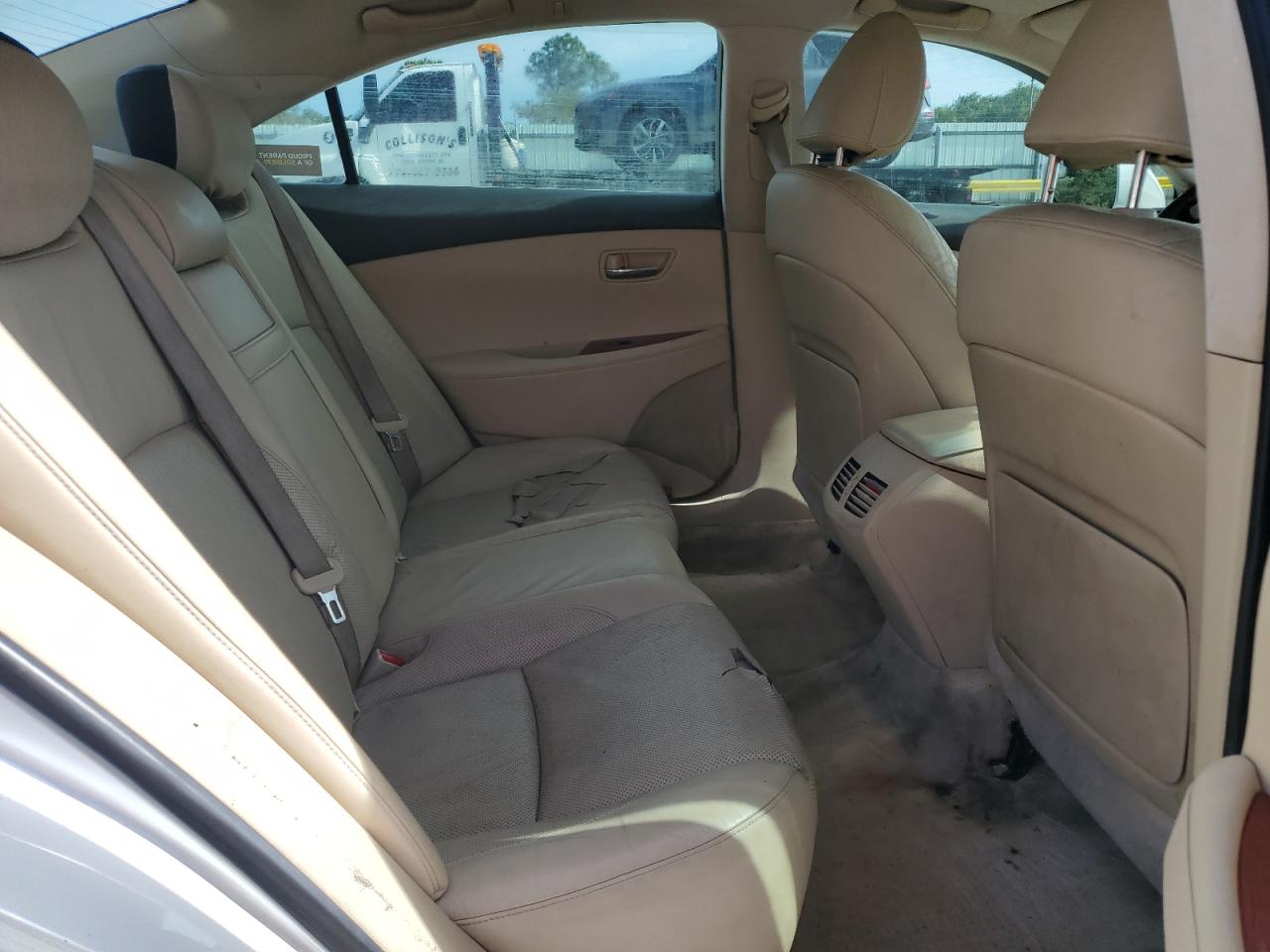 2007 Lexus ES - Image 10