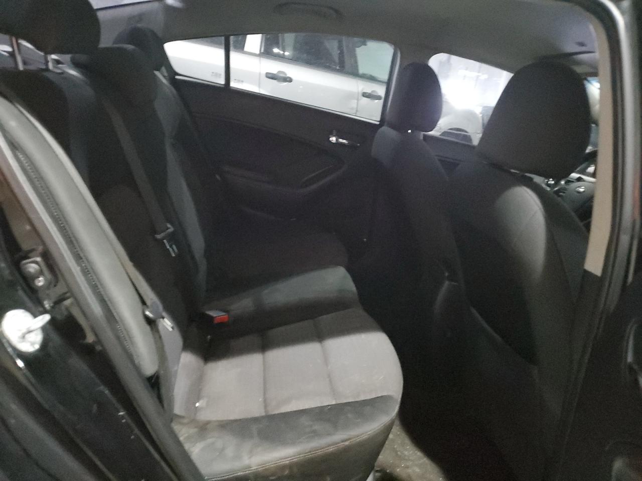 2014 Kia Forte - Image 10