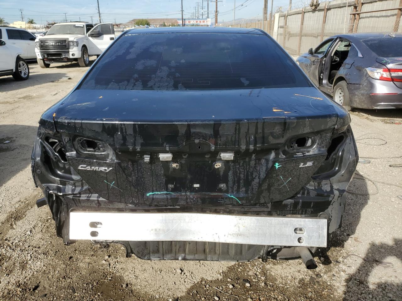 2014 Toyota Camry - Image 6
