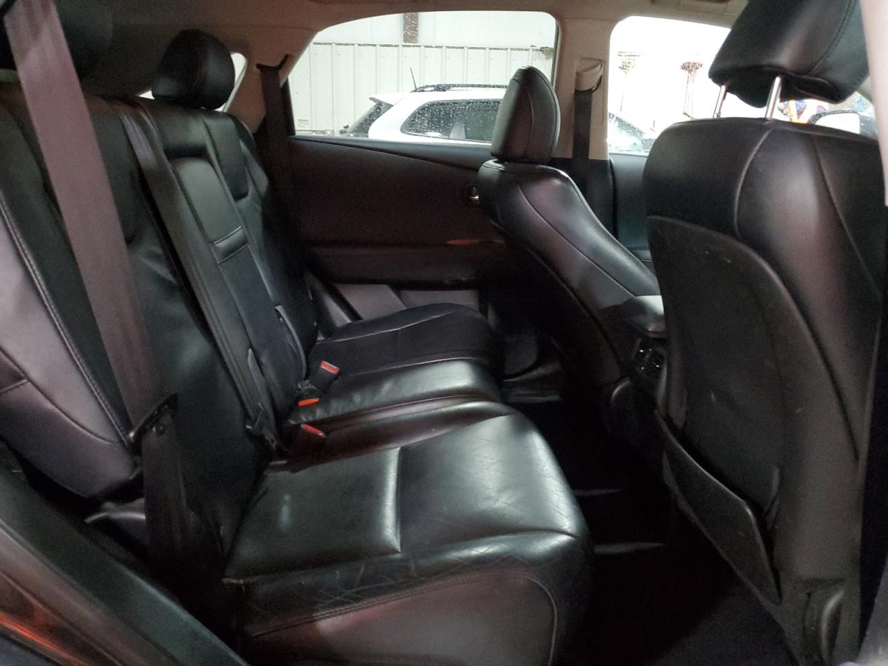 2011 Lexus RX - Image 12