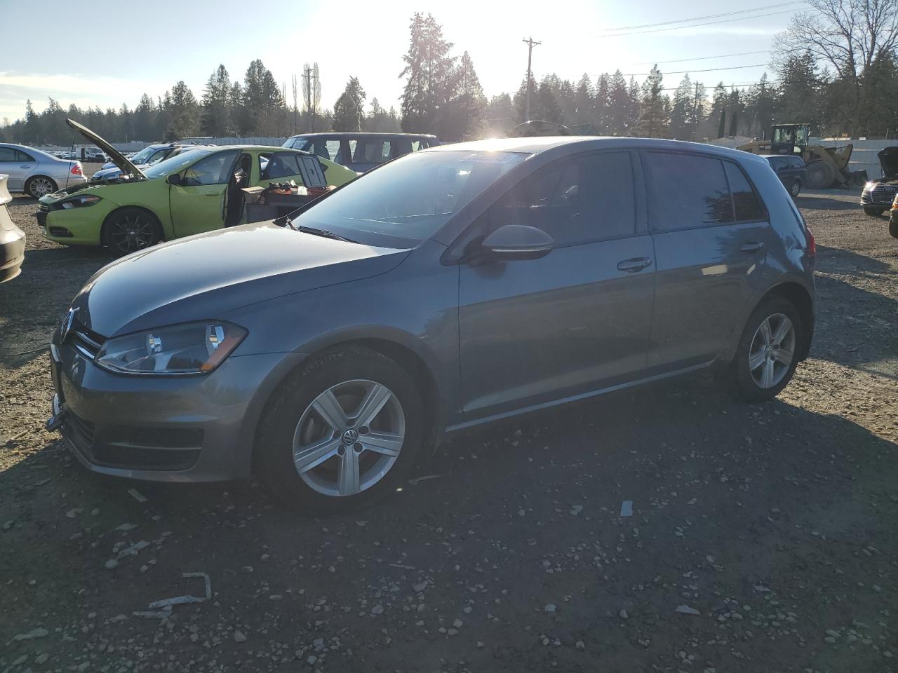 2017 Volkswagen Golf - Image 1