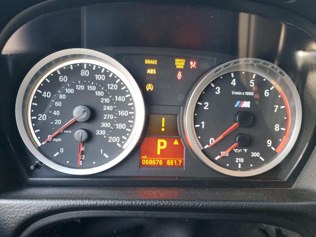 2011 BMW M3 - Image 9