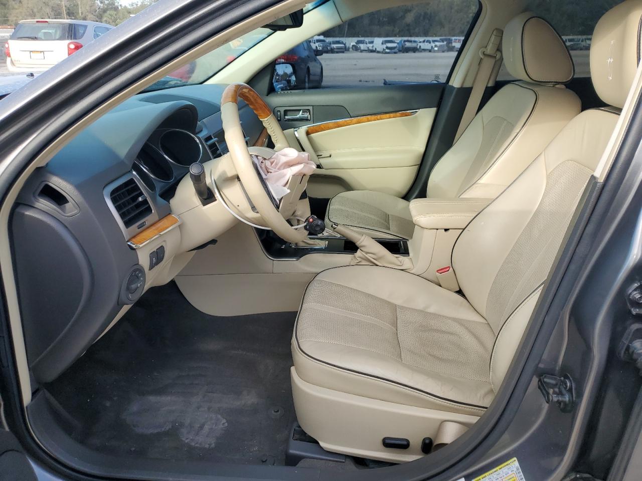 2010 Lincoln MKZ - Image 7