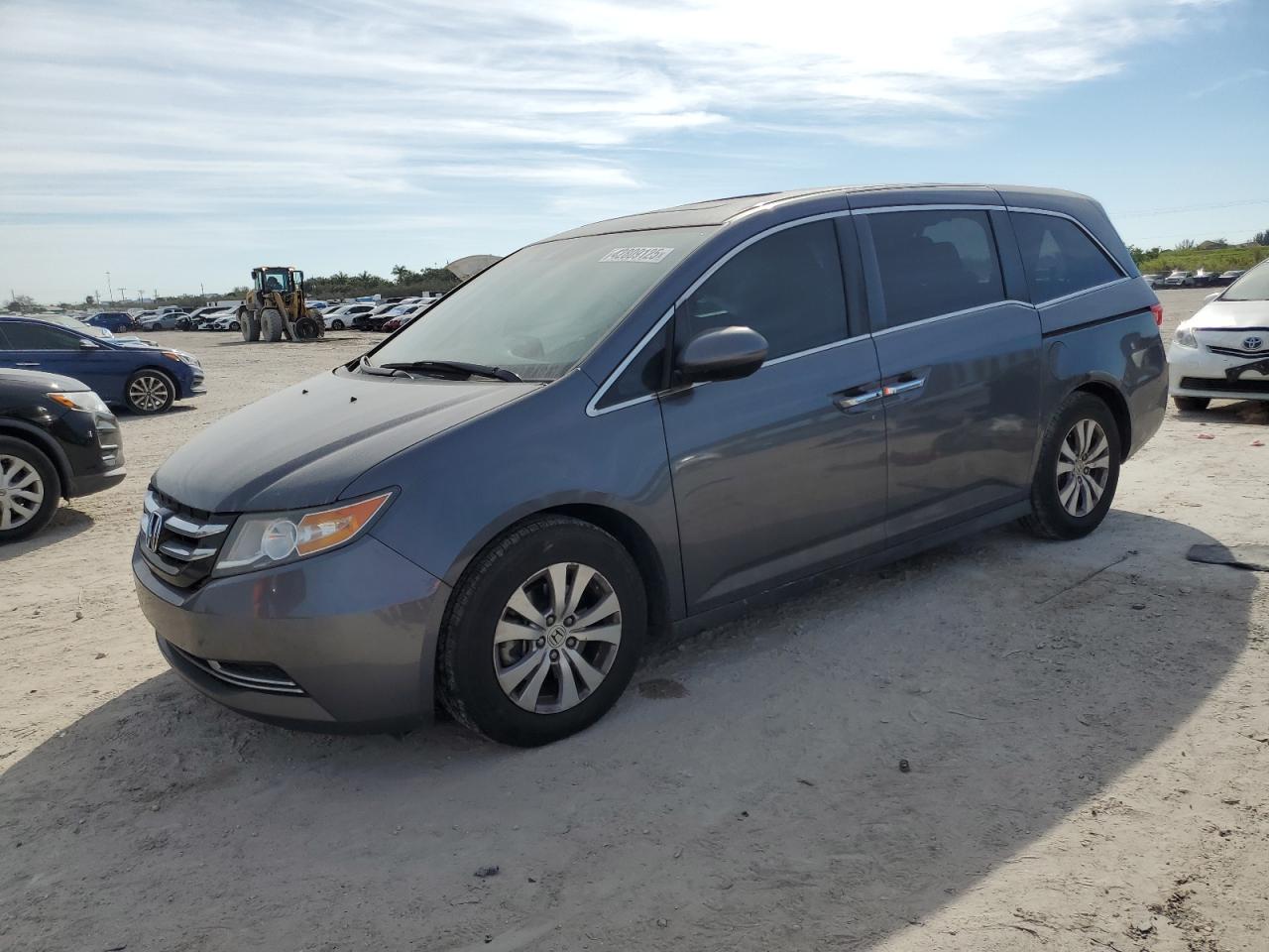 2017 Honda Odyssey - Image 1