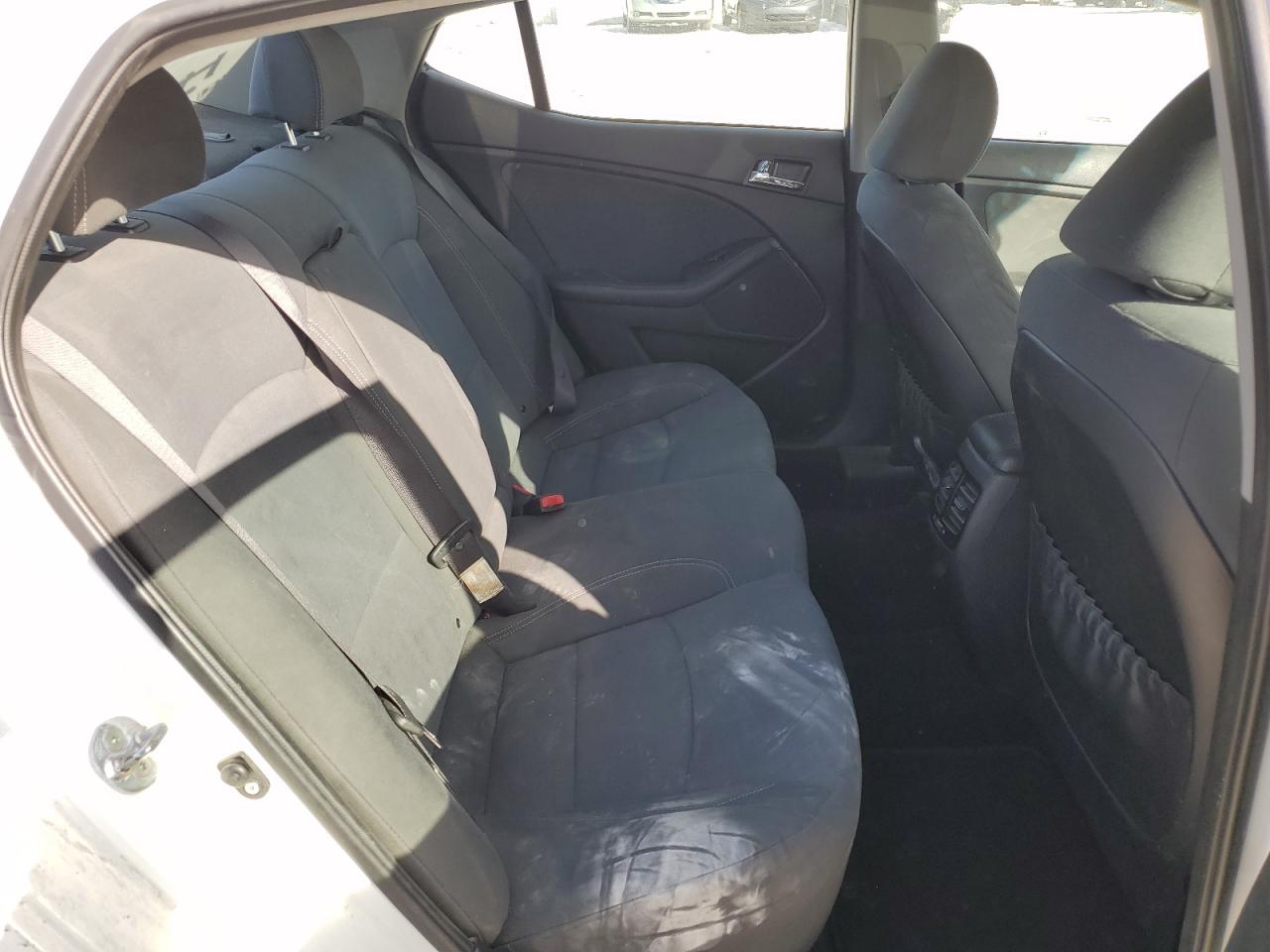 2013 Kia Optima - Image 10