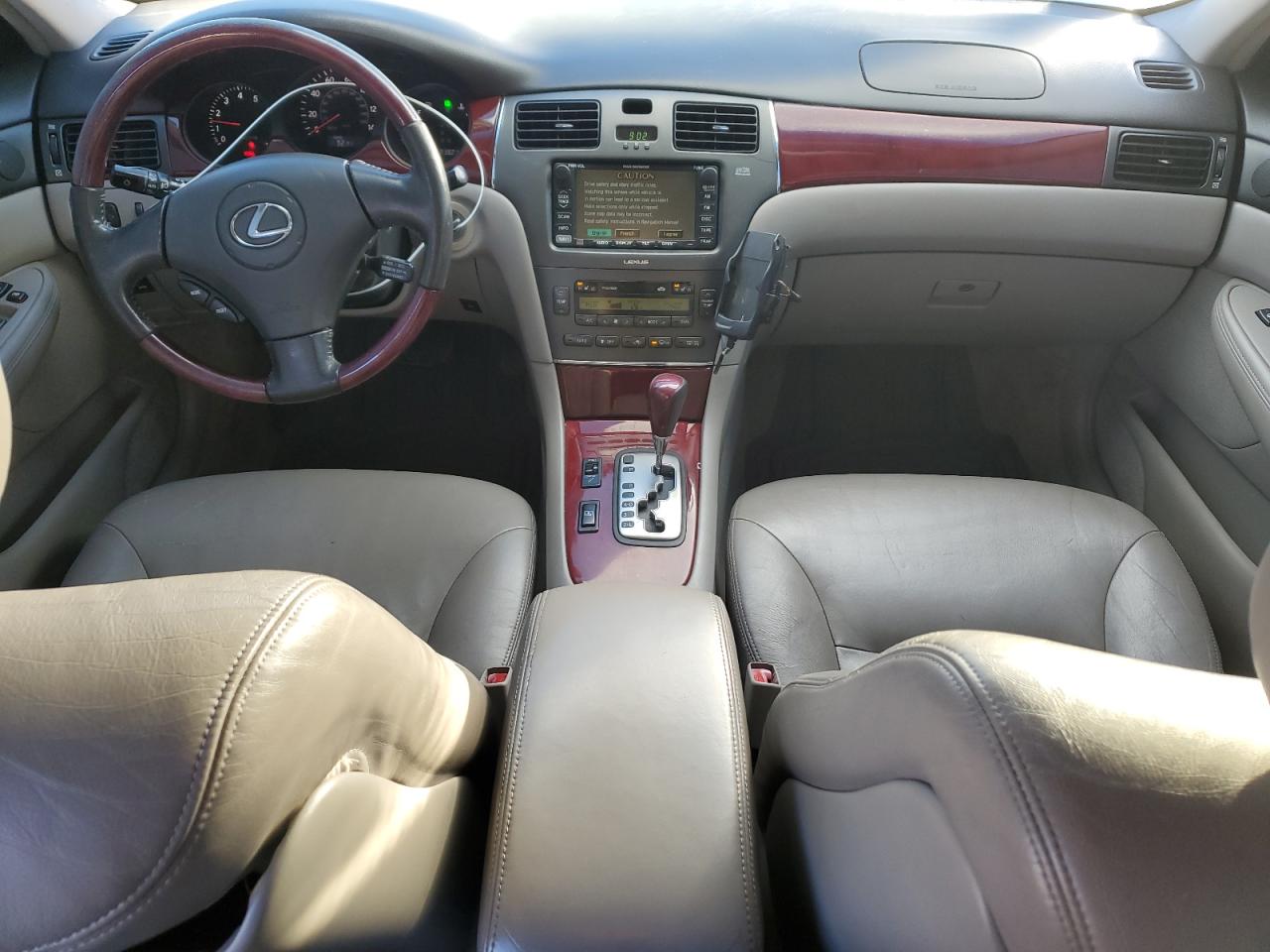 2002 Lexus Es 300 VIN: JTHBF30G820066416 Lot: 42319865