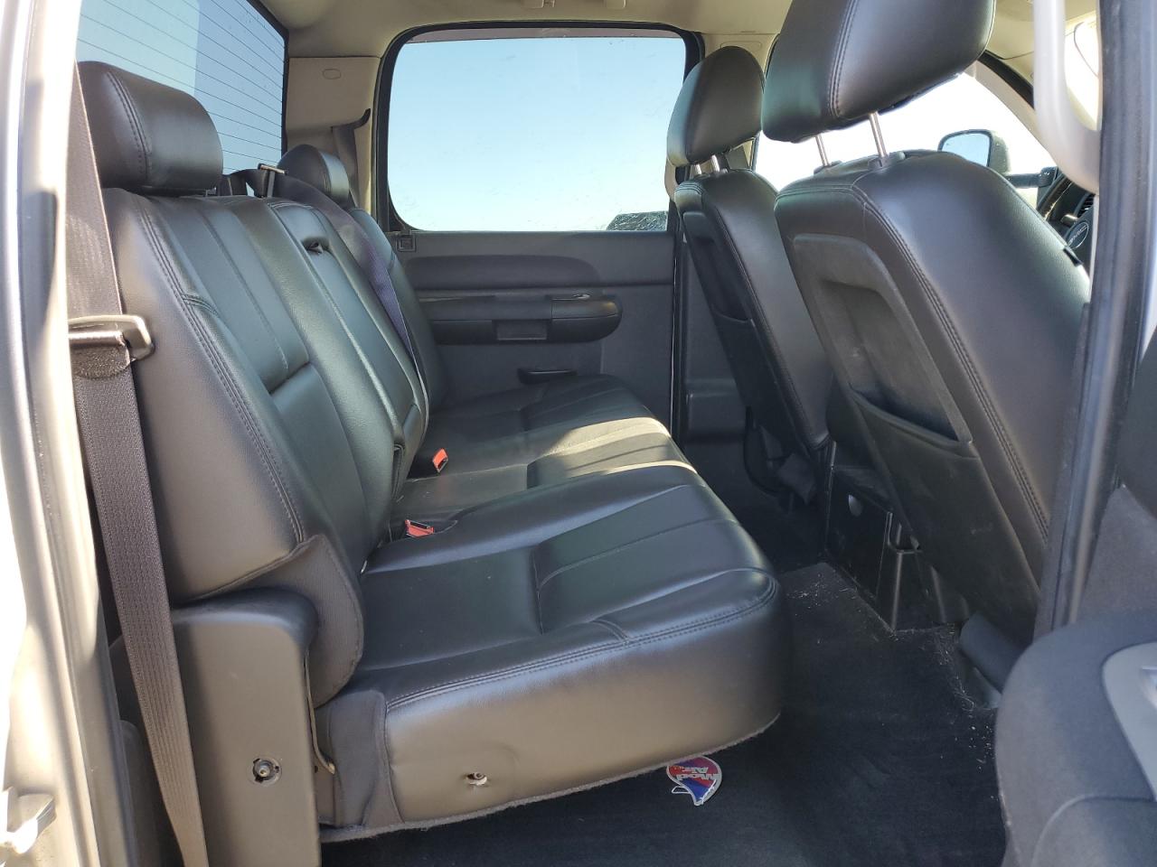 2011 GMC Sierra - Image 10