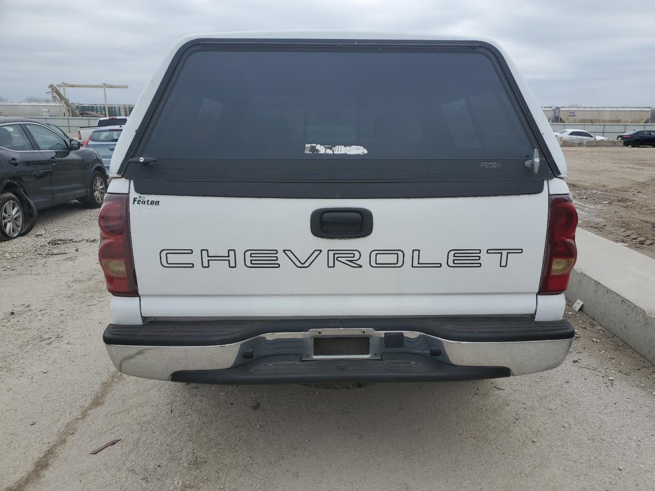 2003 Chevrolet Silverado - Image 6
