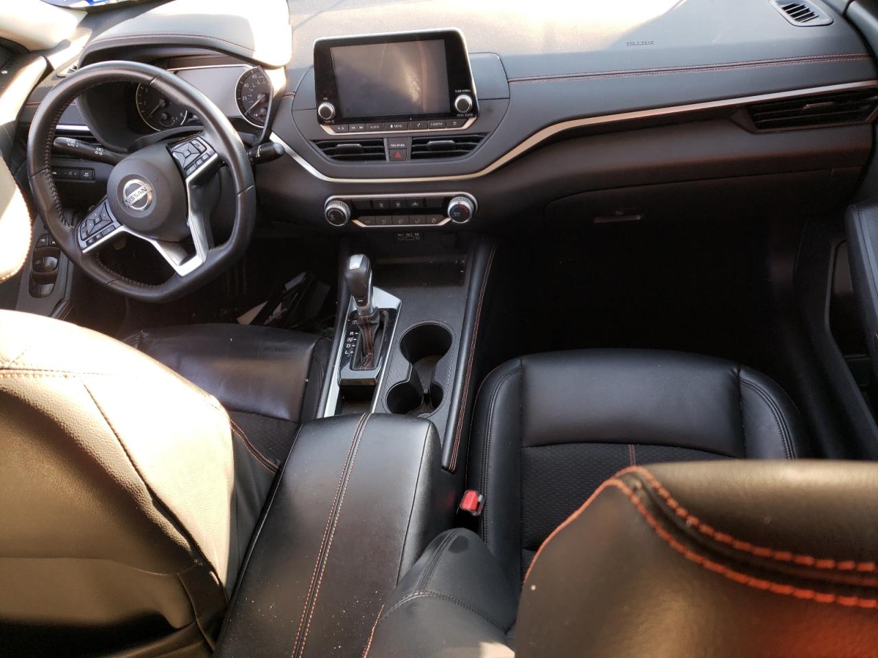 2019 Nissan Altima - Image 8