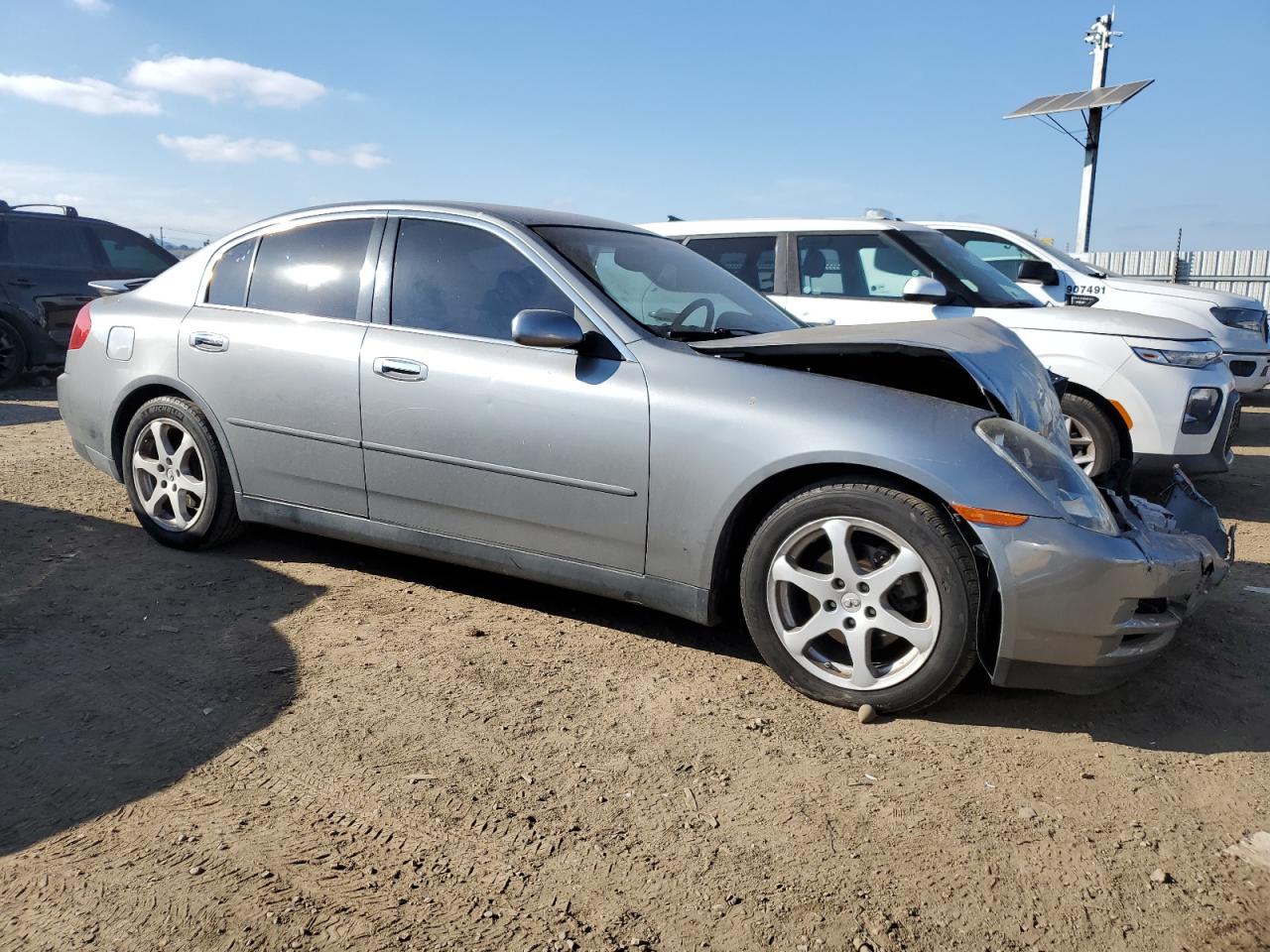 2004 Infiniti G - Image 4