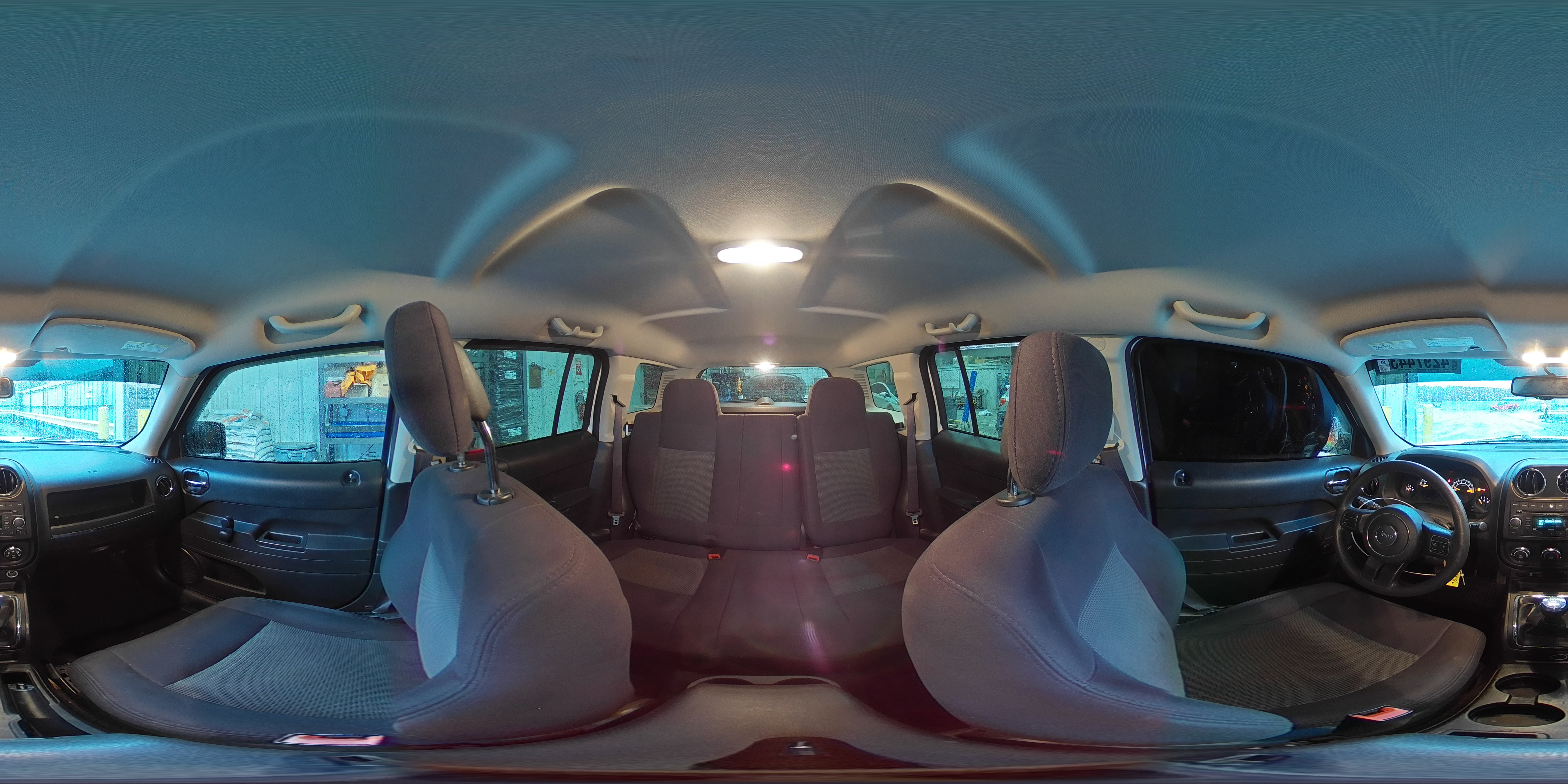 2016 Jeep Liberty (Patriot) - Image 12