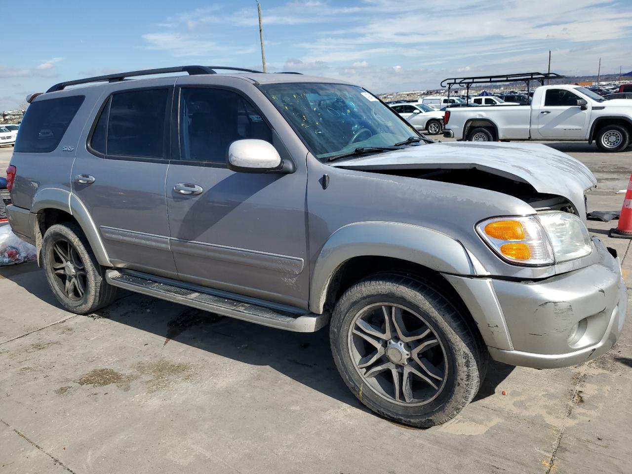 2002 Toyota Sequoia - Image 4