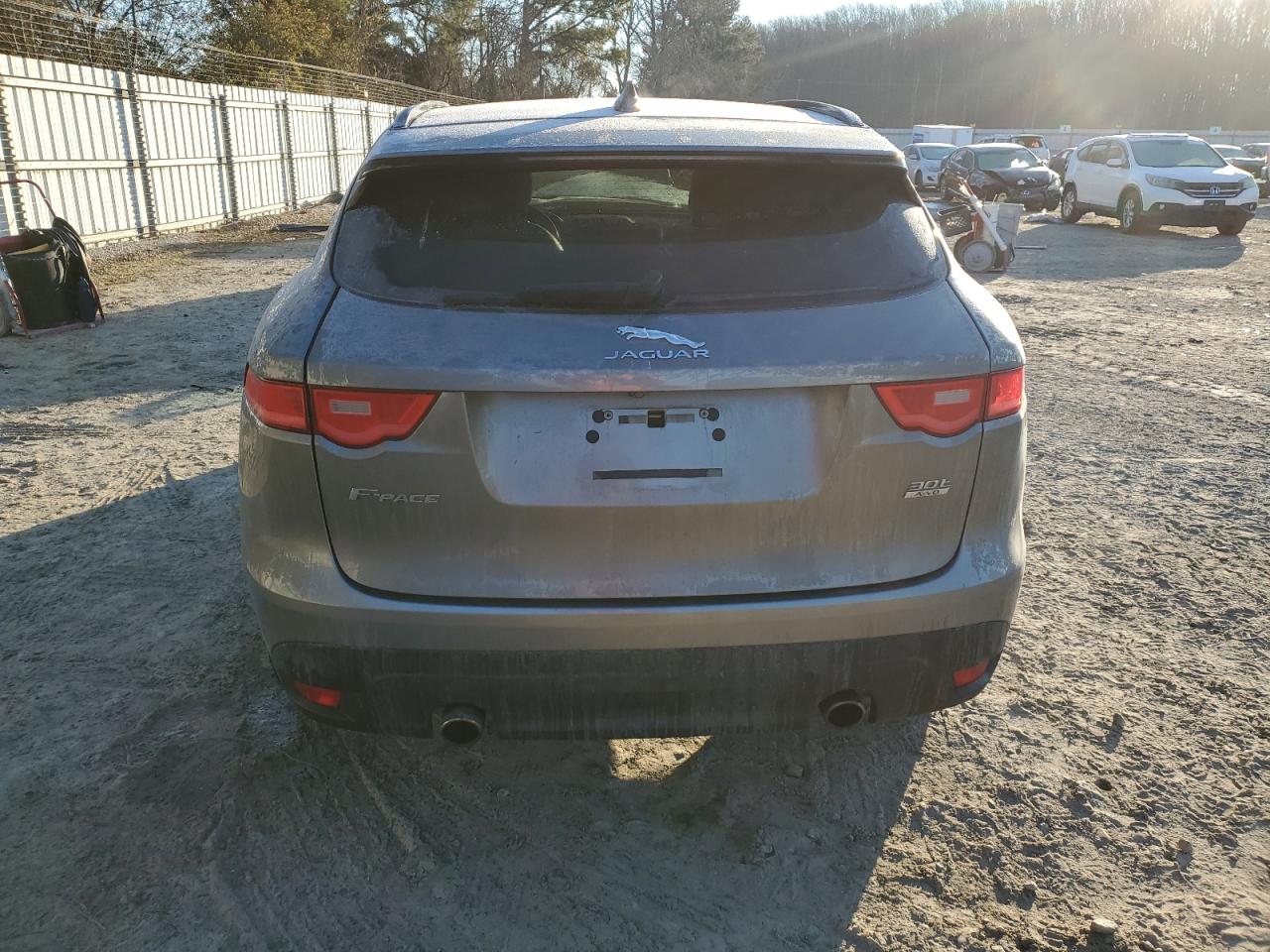 2019 Jaguar F-Pace - Image 6