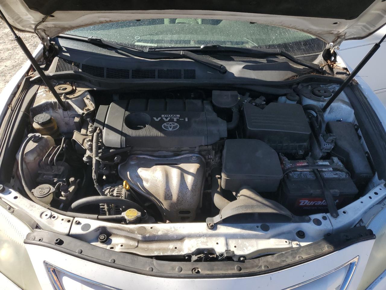 2010 Toyota Camry - Image 11