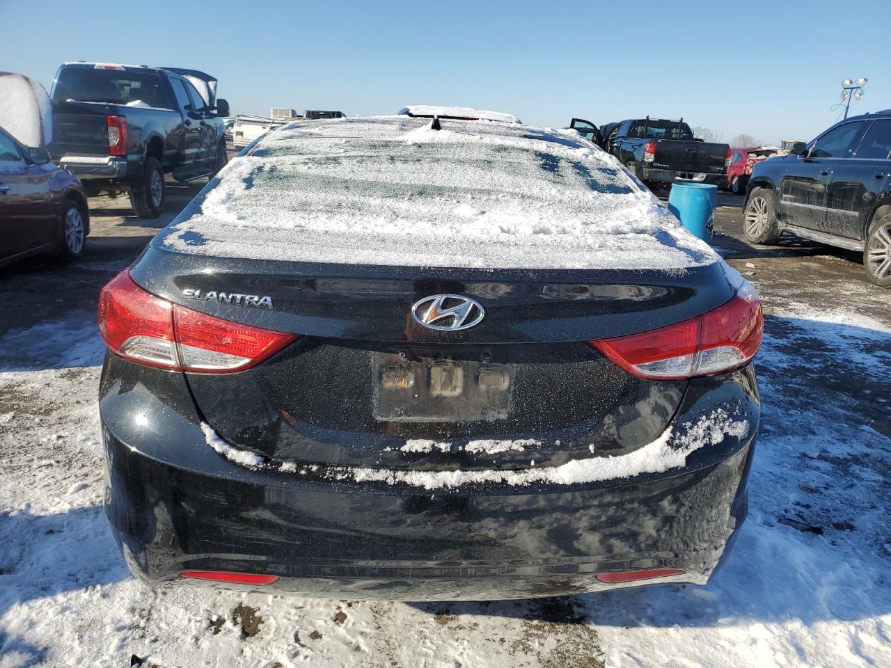2013 Hyundai Elantra - Image 6