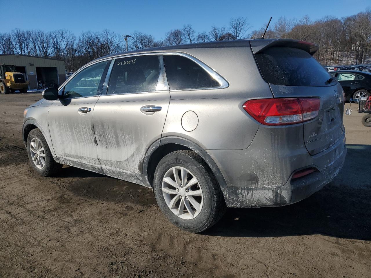 2016 Kia Sorento - Image 2