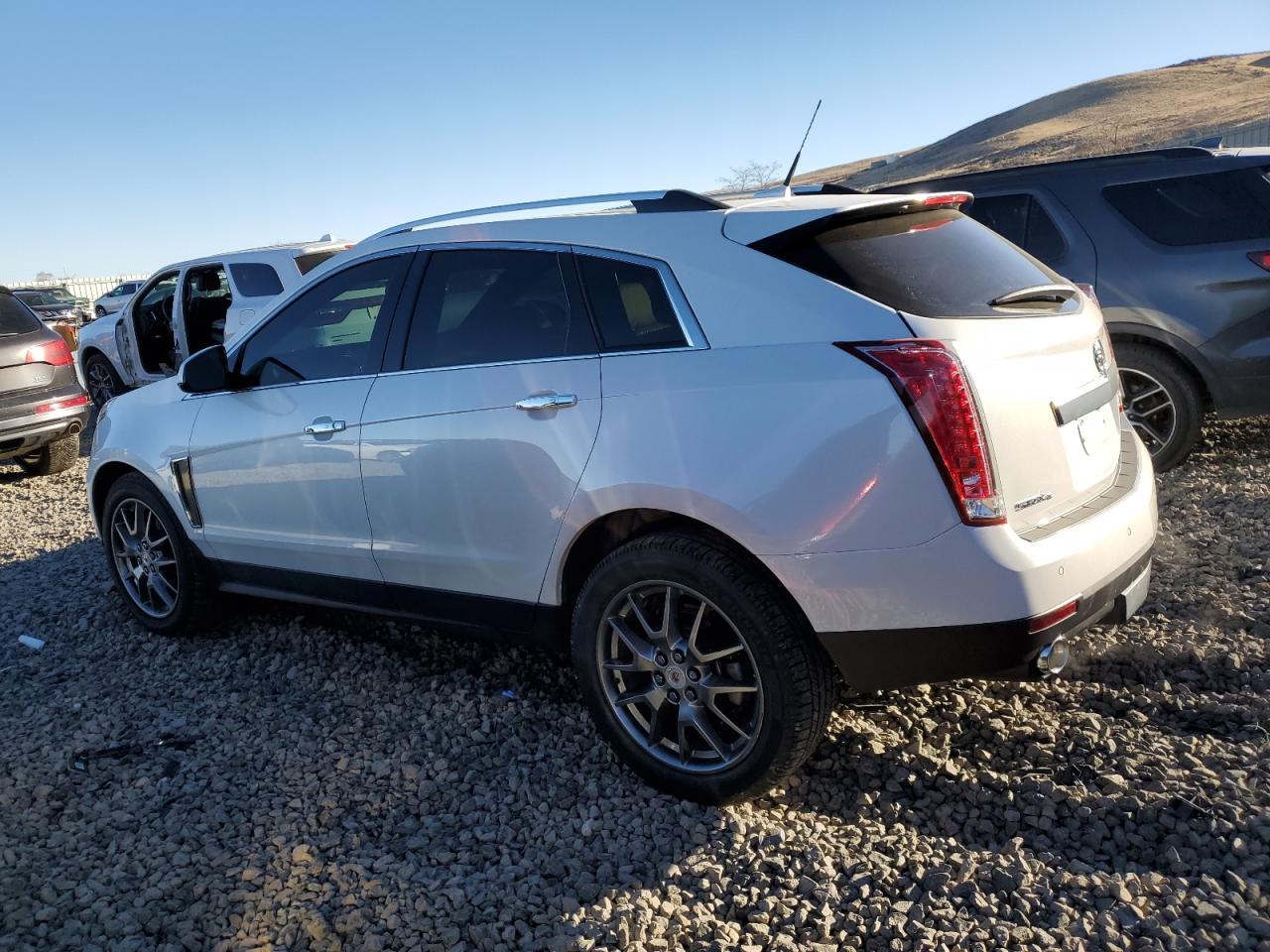 2014 Cadillac SRX - Image 2
