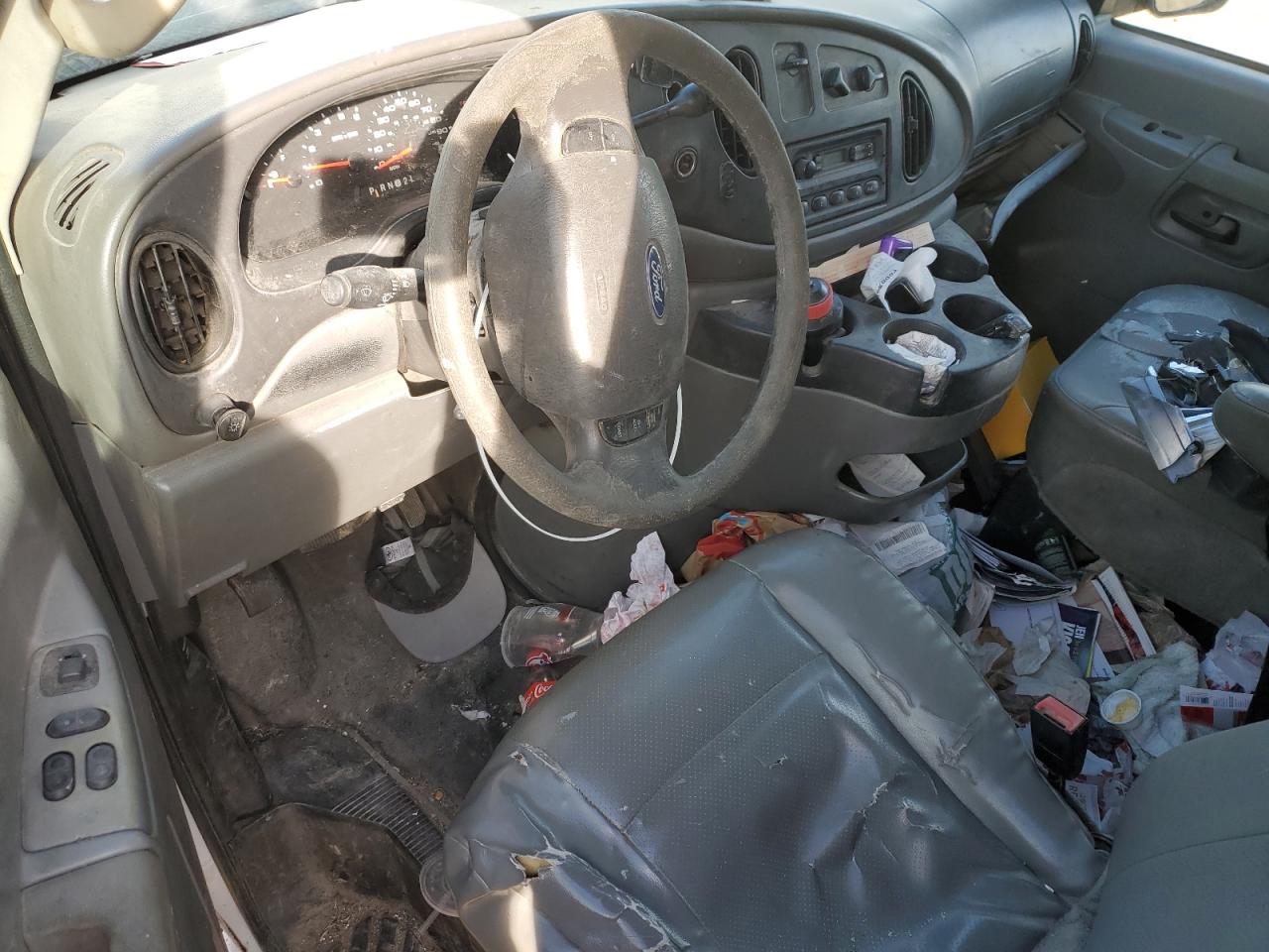 2008 Ford Econoline - Image 8