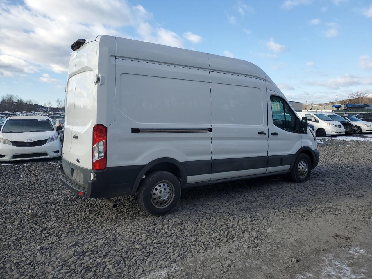 2022 Ford Transit - Image 3