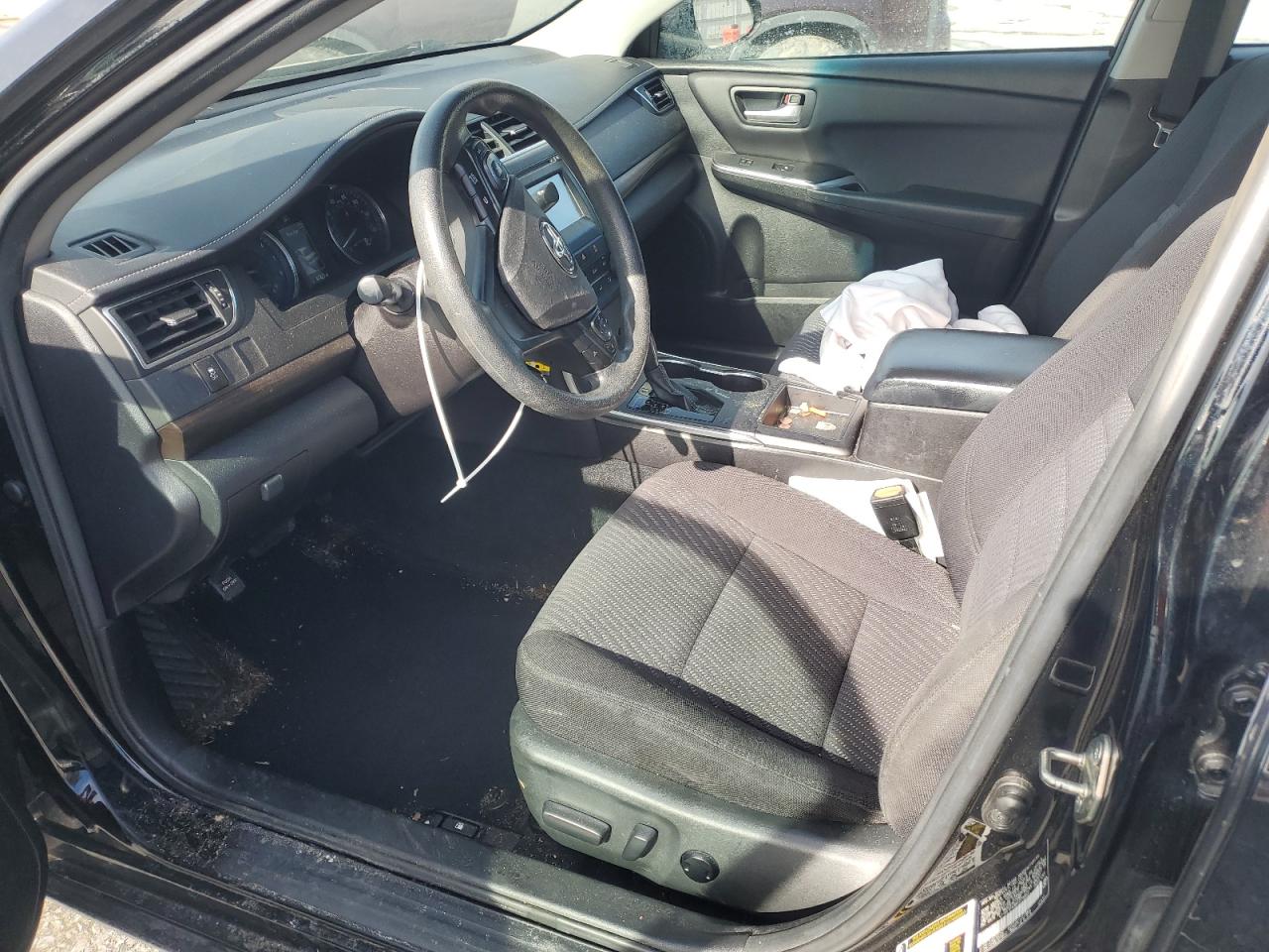 2017 Toyota Camry - Image 7