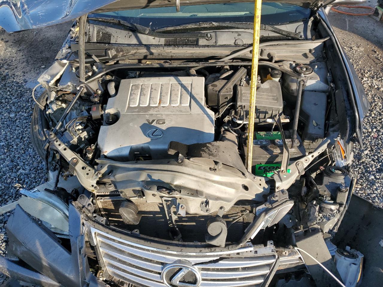 2012 Lexus ES - Image 11