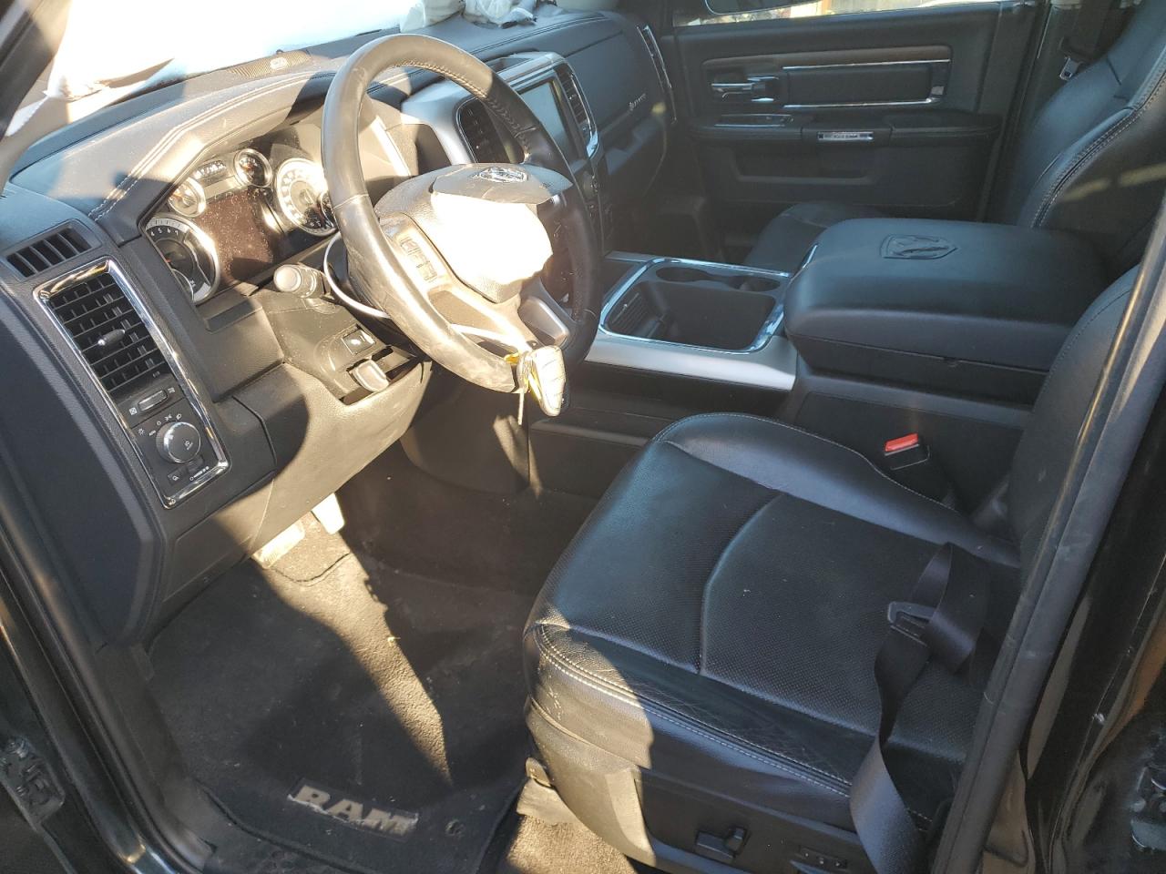 2017 Ram 1500 Laramie VIN: 1C6RR7VT1HS747946 Lot: 88920925