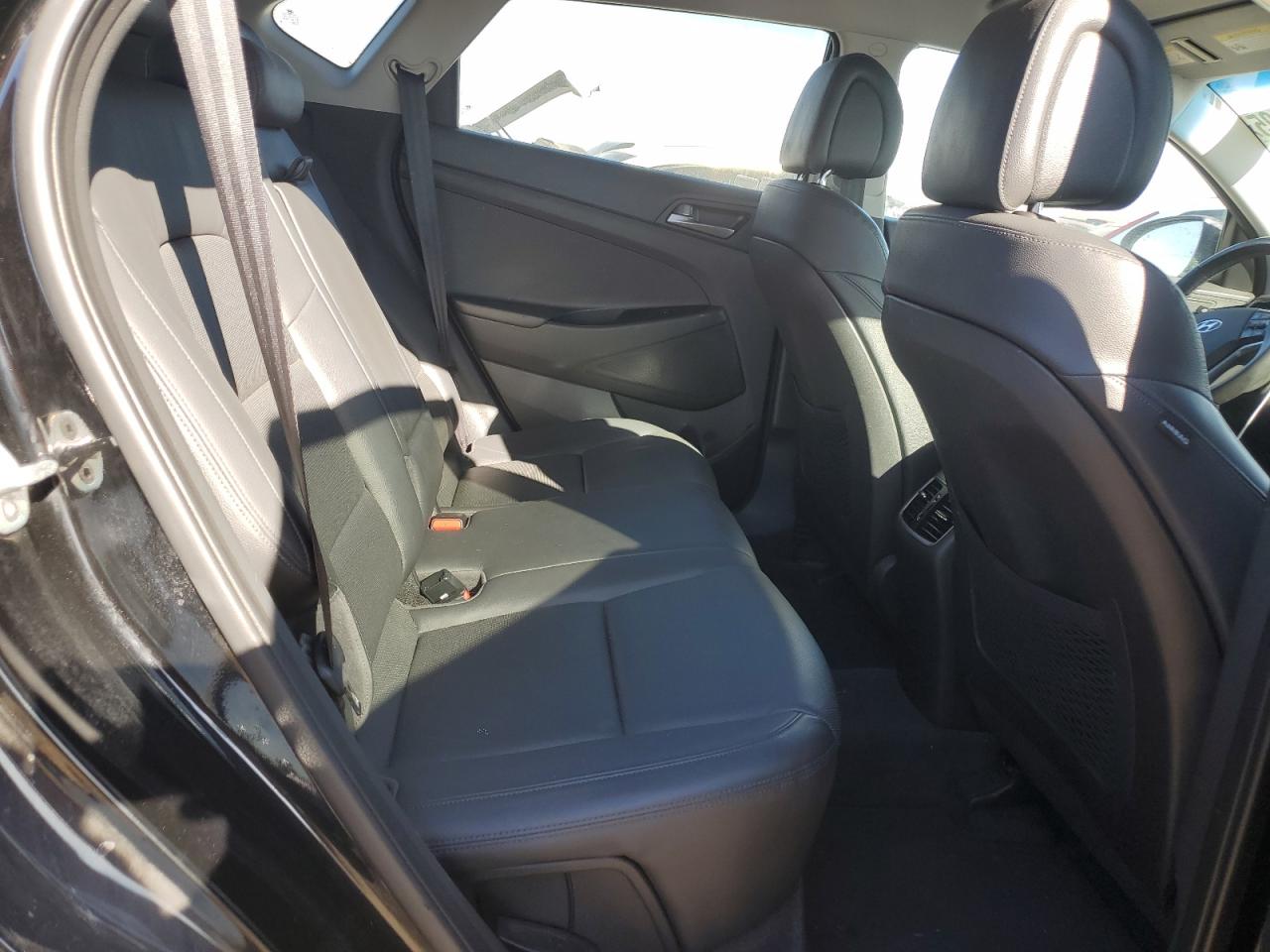 2016 Hyundai Tucson - Image 10