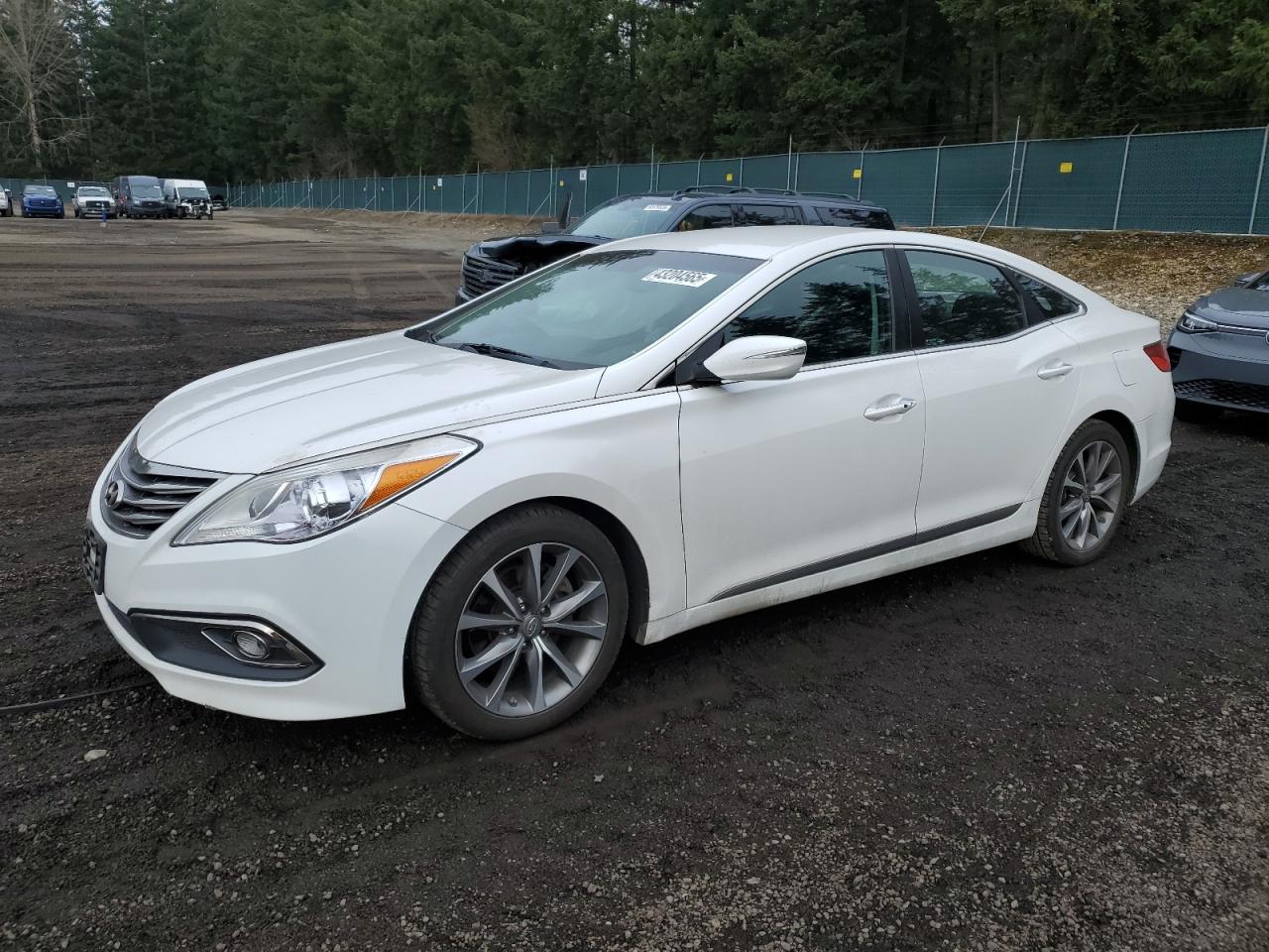 2015 Hyundai Azera - Image 1