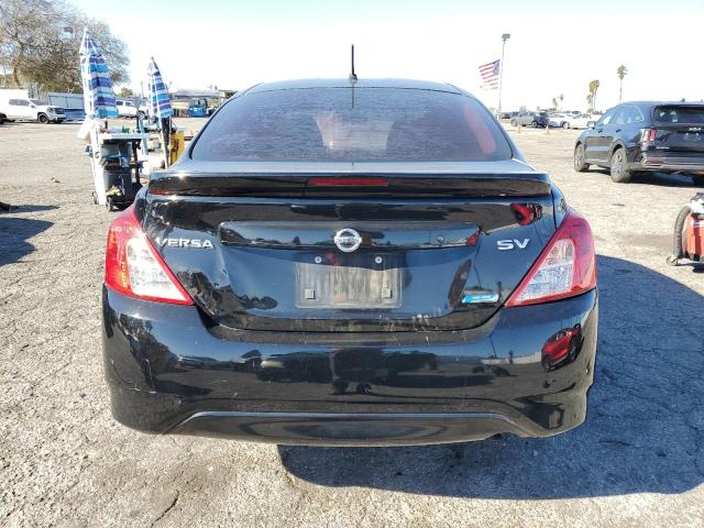  NISSAN VERSA 2016 Чорний