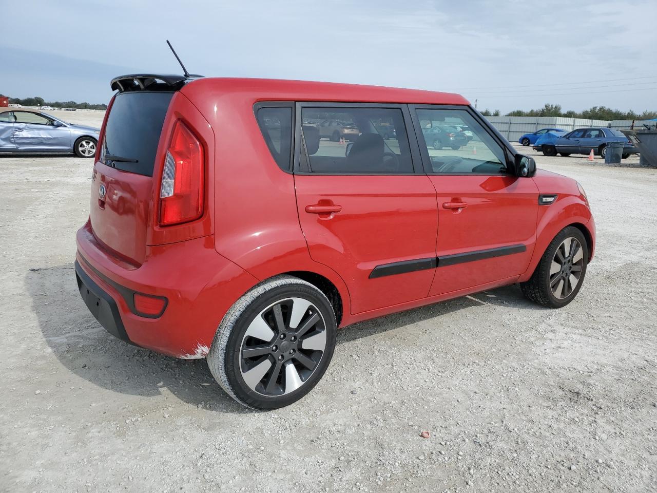 2013 Kia Soul - Image 3