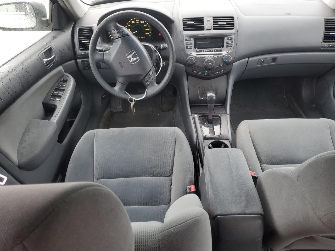 2006 Honda Accord - Image 8