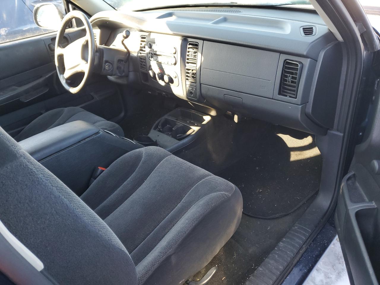 2004 Dodge Dakota Sxt VIN: 1D7GL12K74S615218 Lot: 41593545