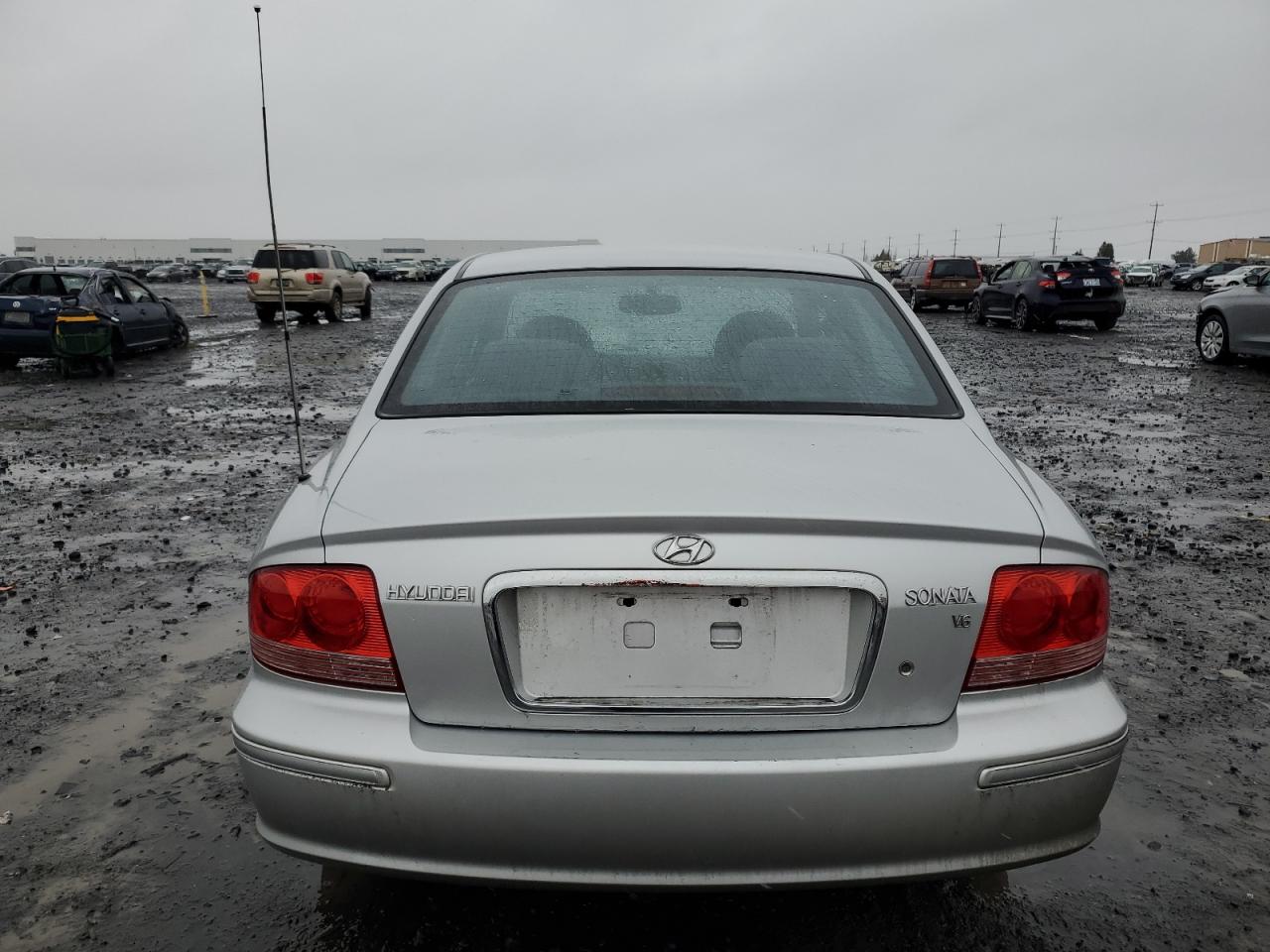 2005 Hyundai Sonata - Image 6