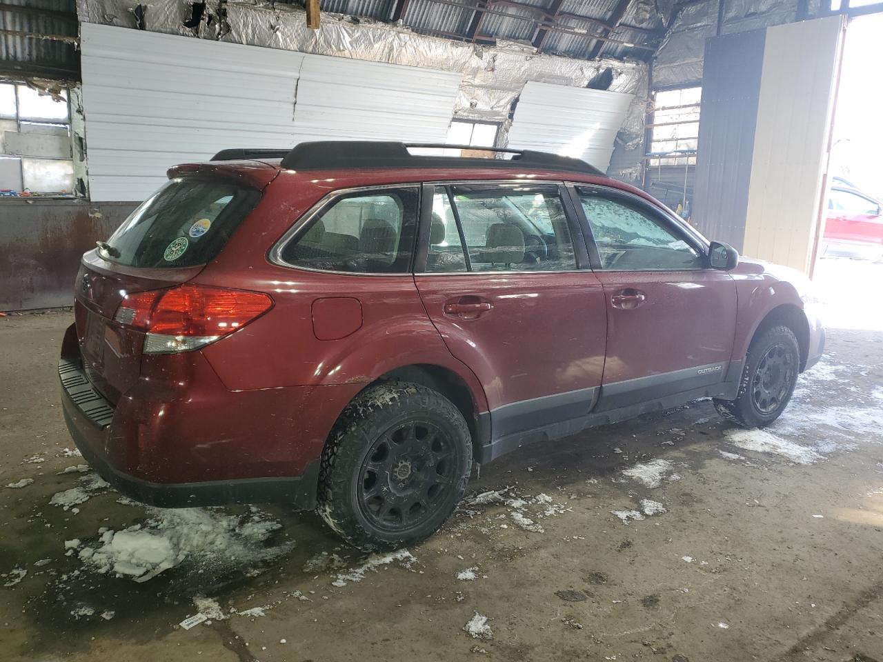 2014 Subaru Outback - Image 3