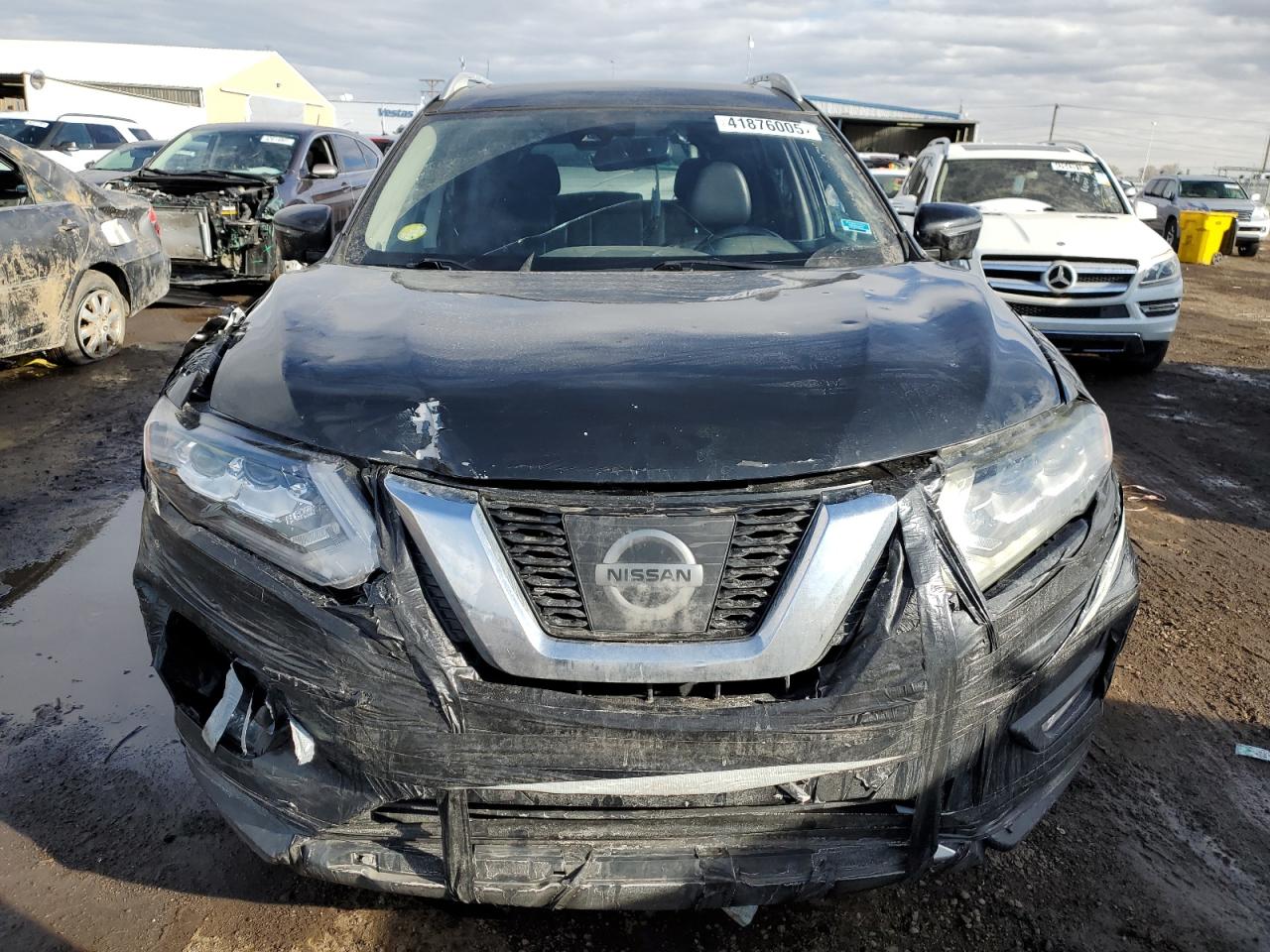2017 Nissan Rogue - Image 5