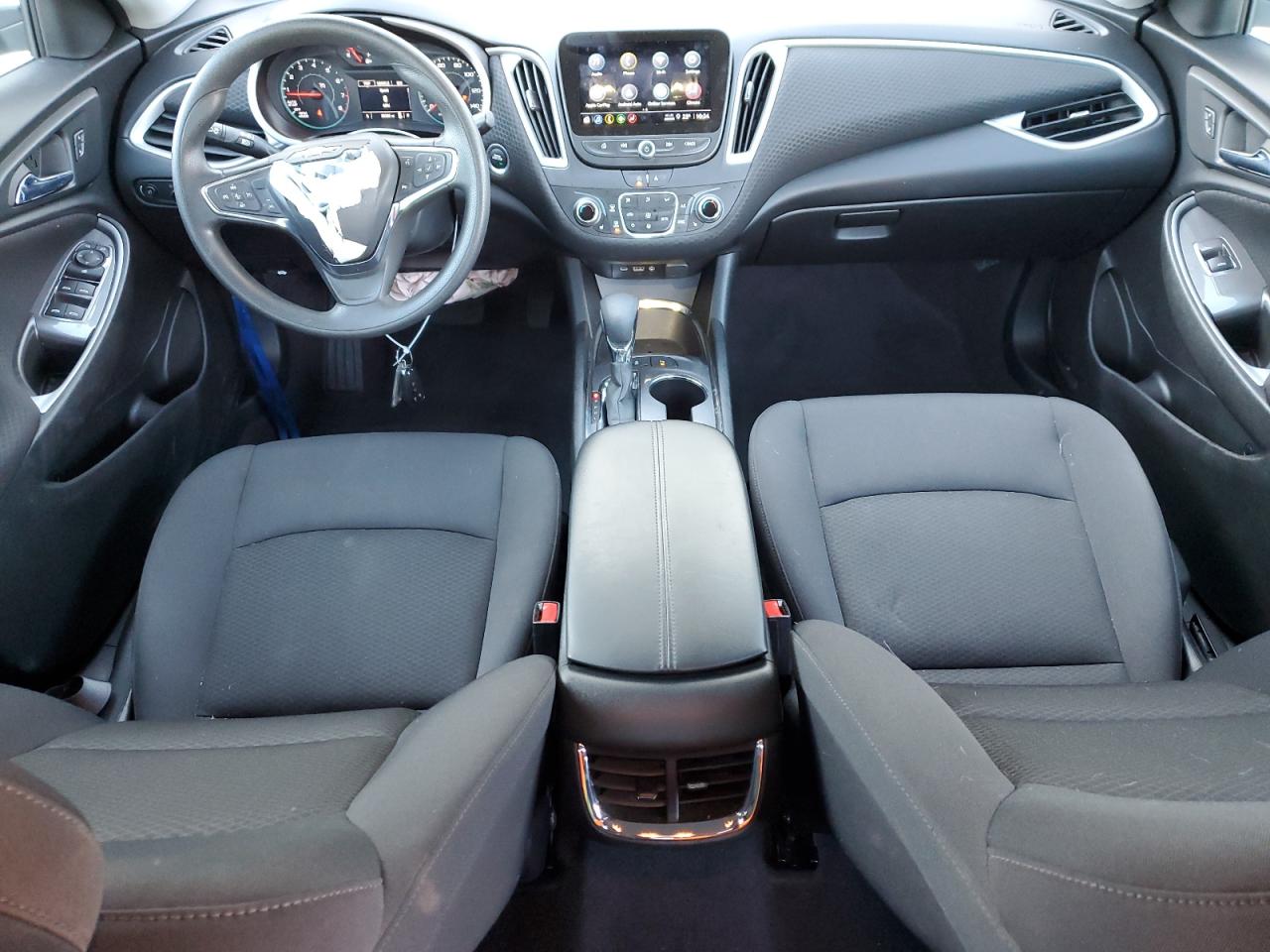 2023 Chevrolet Malibu - Image 8