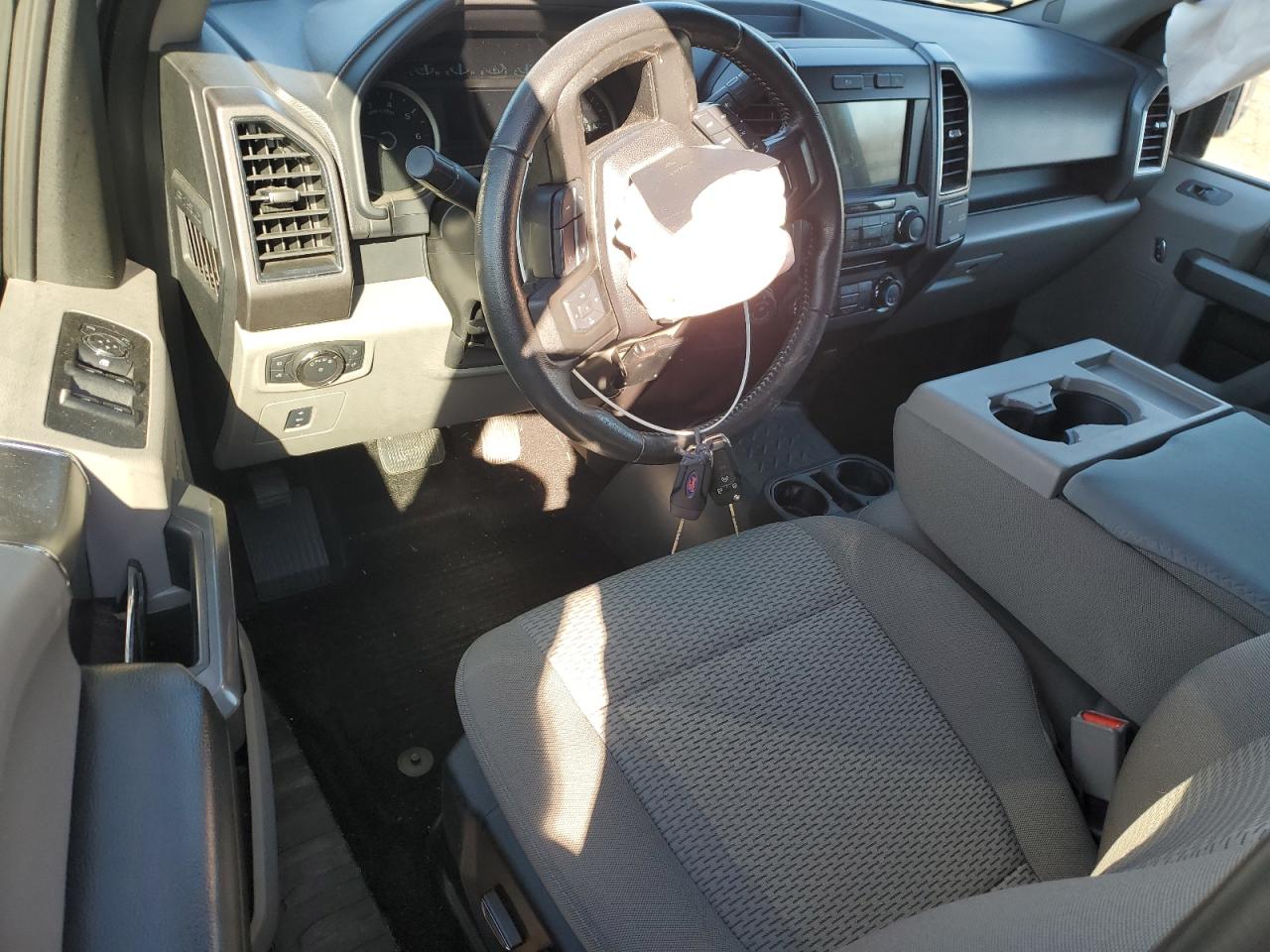 2017 Ford F-150 - Image 8