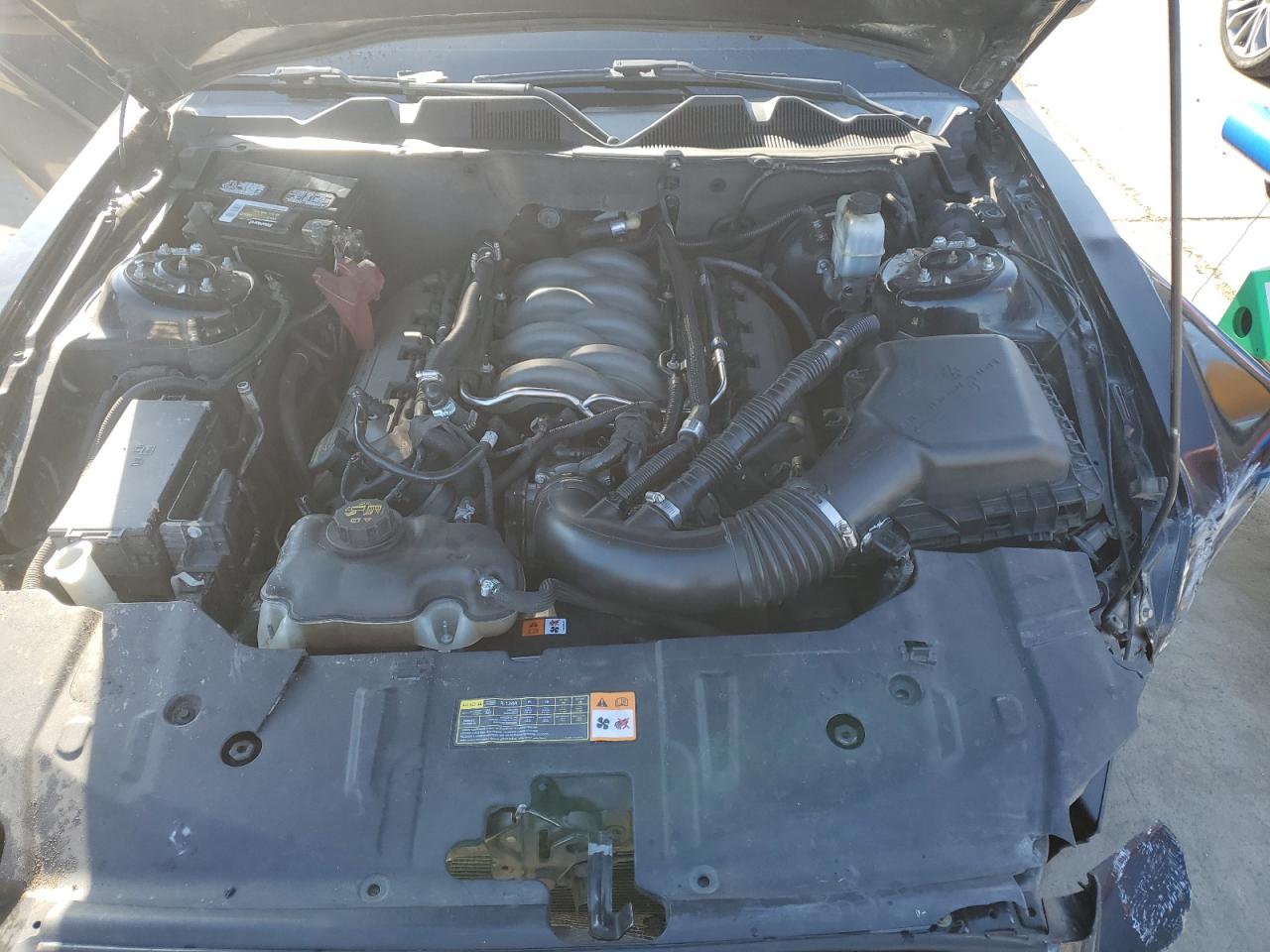 2013 Ford Mustang - Image 11