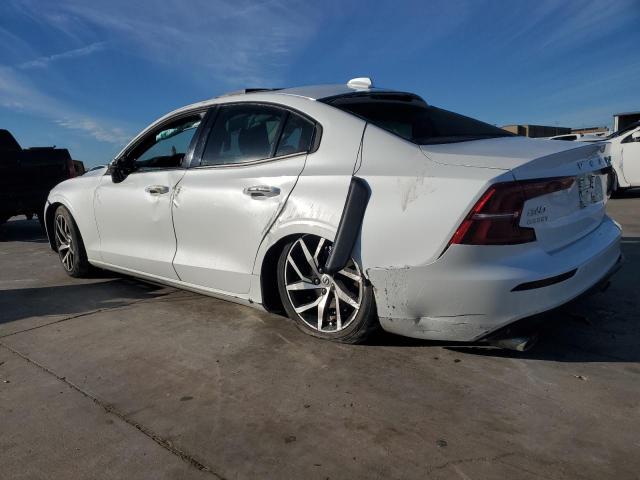  VOLVO S60 2020 Білий