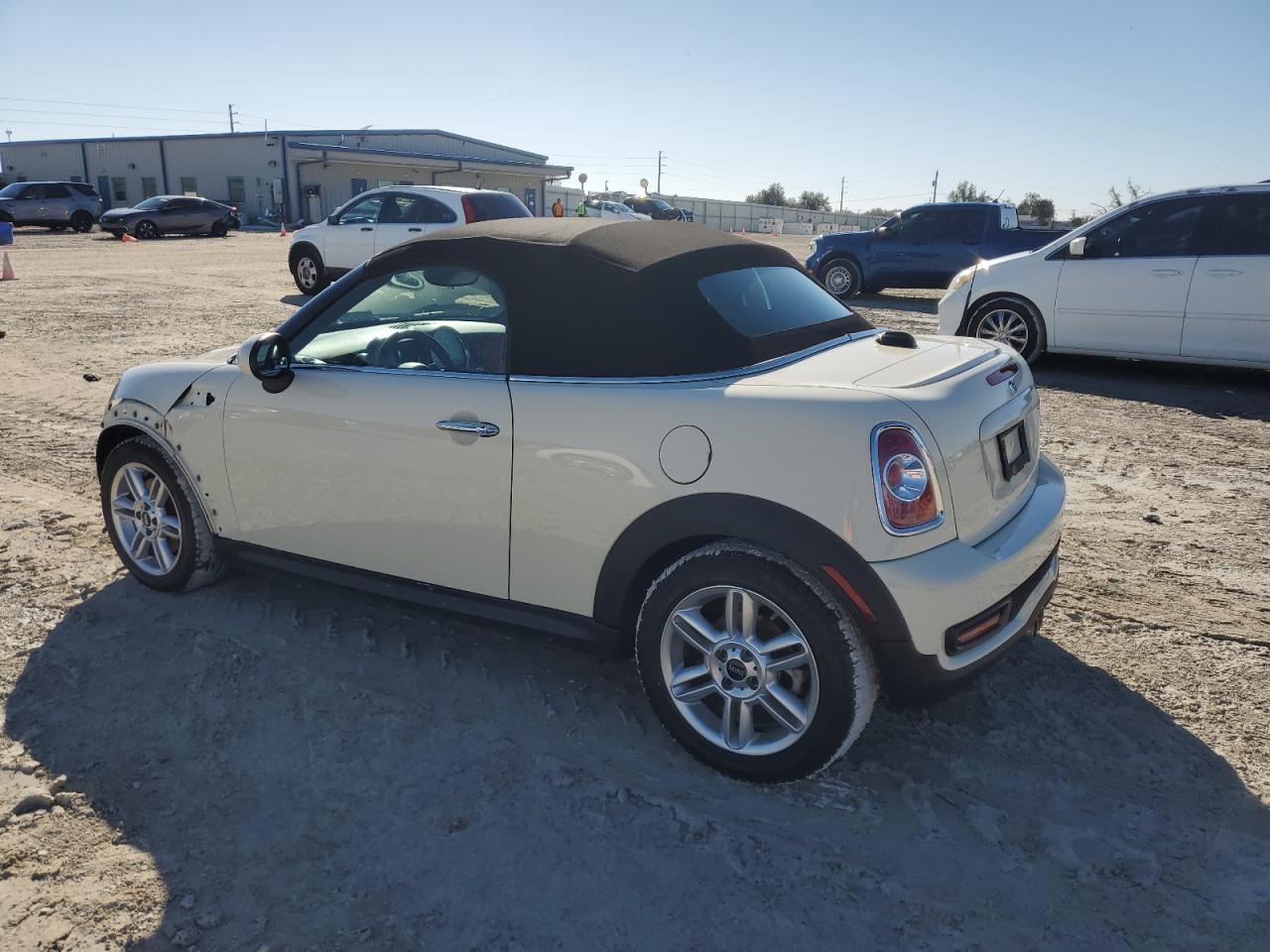 2014 MINI Cooper - Image 2