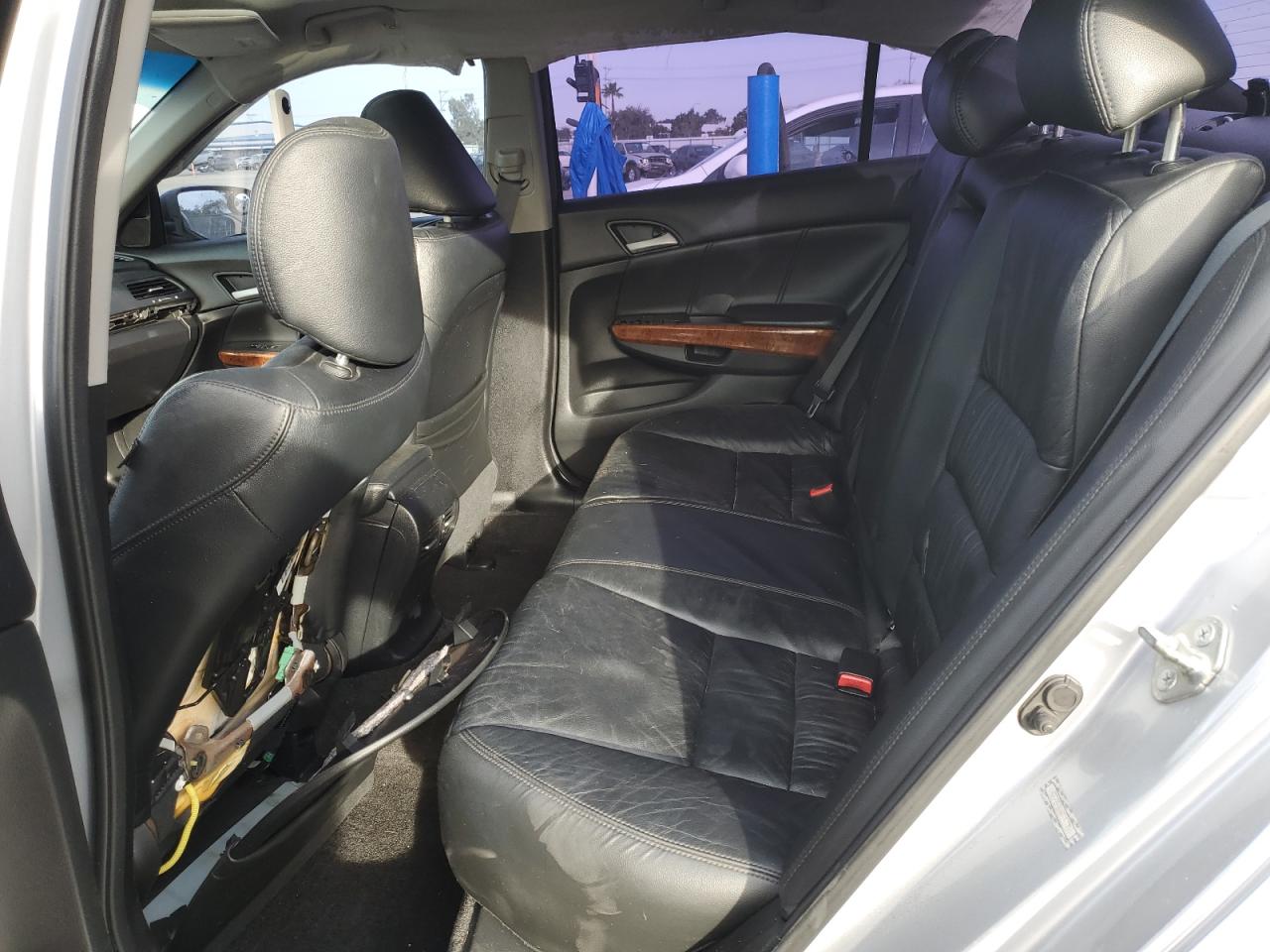 2011 Honda Accord - Image 10